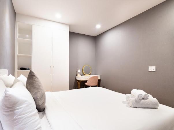 Ho 2 Pn Goldview - Luxury Sai Gon Ho Chi Minh City