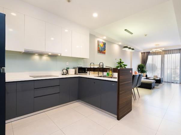 Ho 2 Pn Goldview - Luxury Sai Gon Apartment