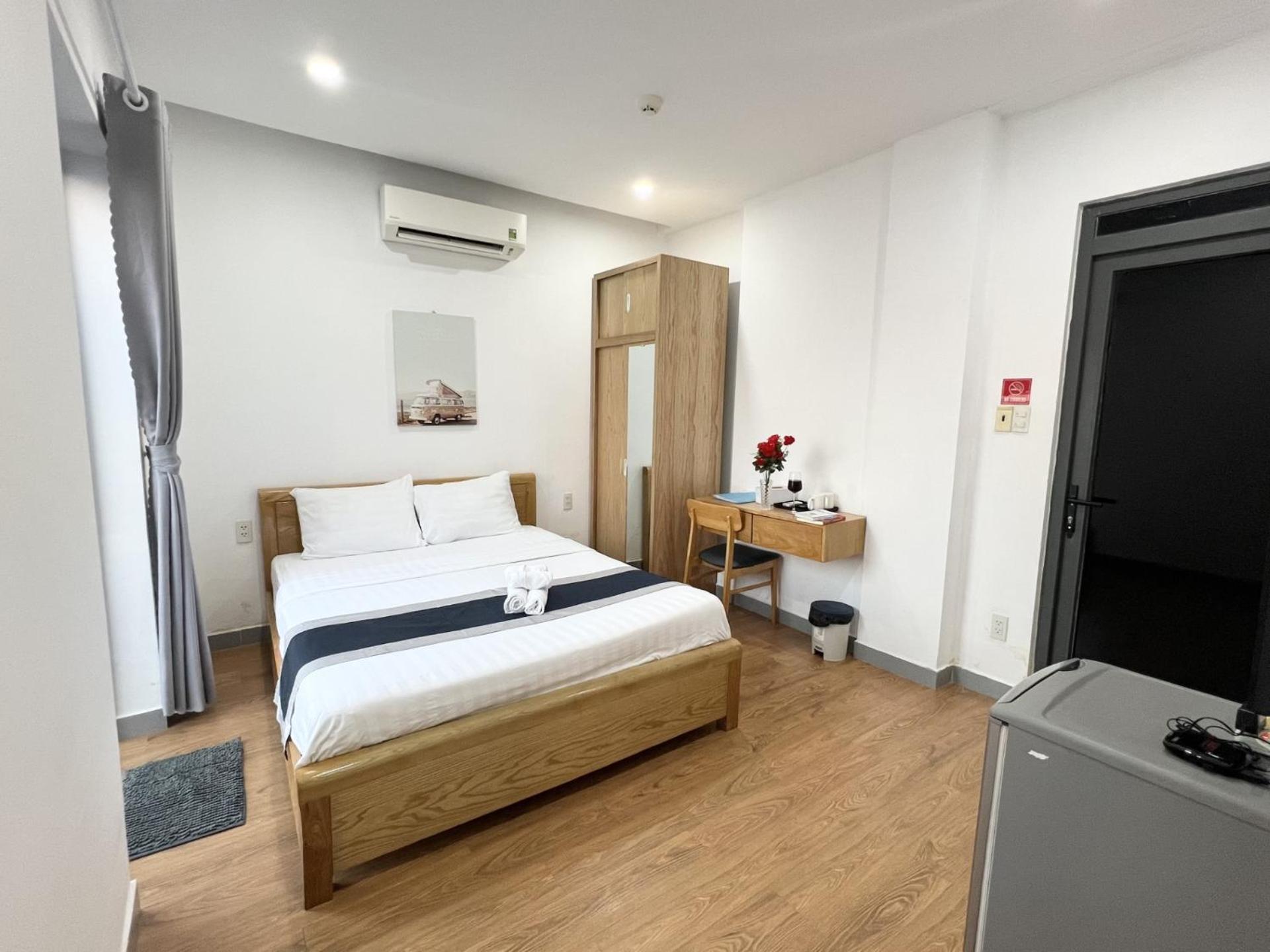 Aparthotel Away Minh Khai - Serviced
