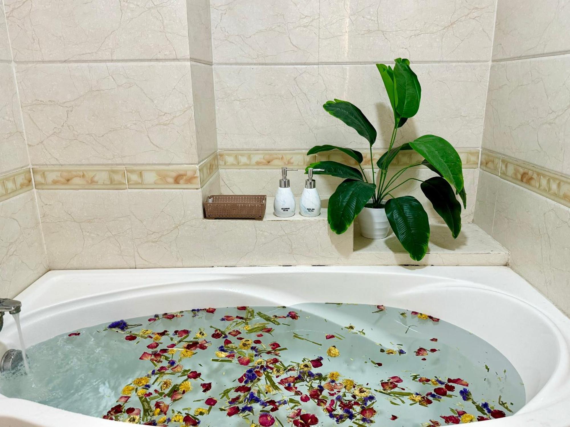 Hotel Anh Thien Sai Gon - District 1 Ho Chi Minh City
