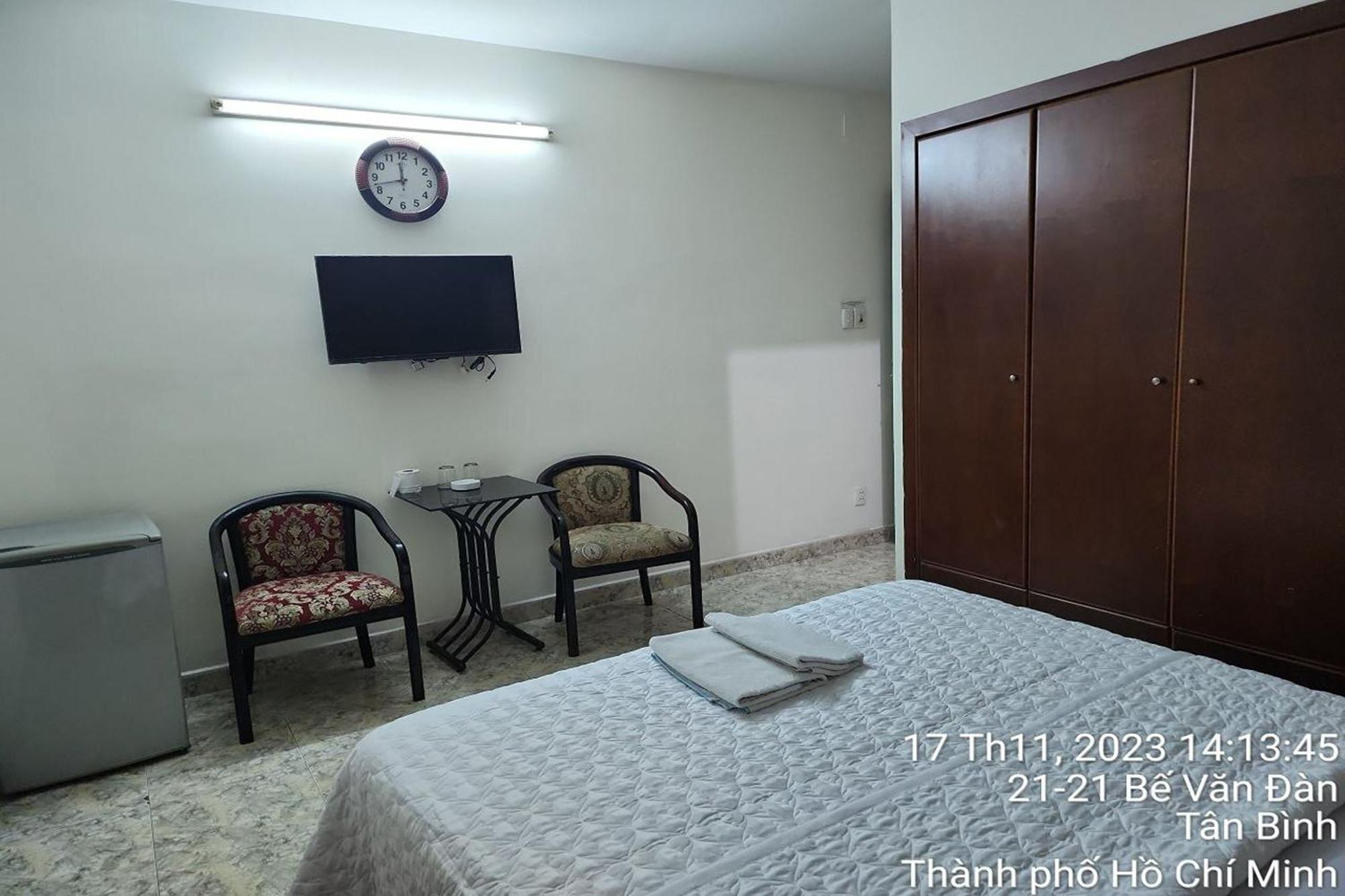 Bàu Cát Khách sạn
