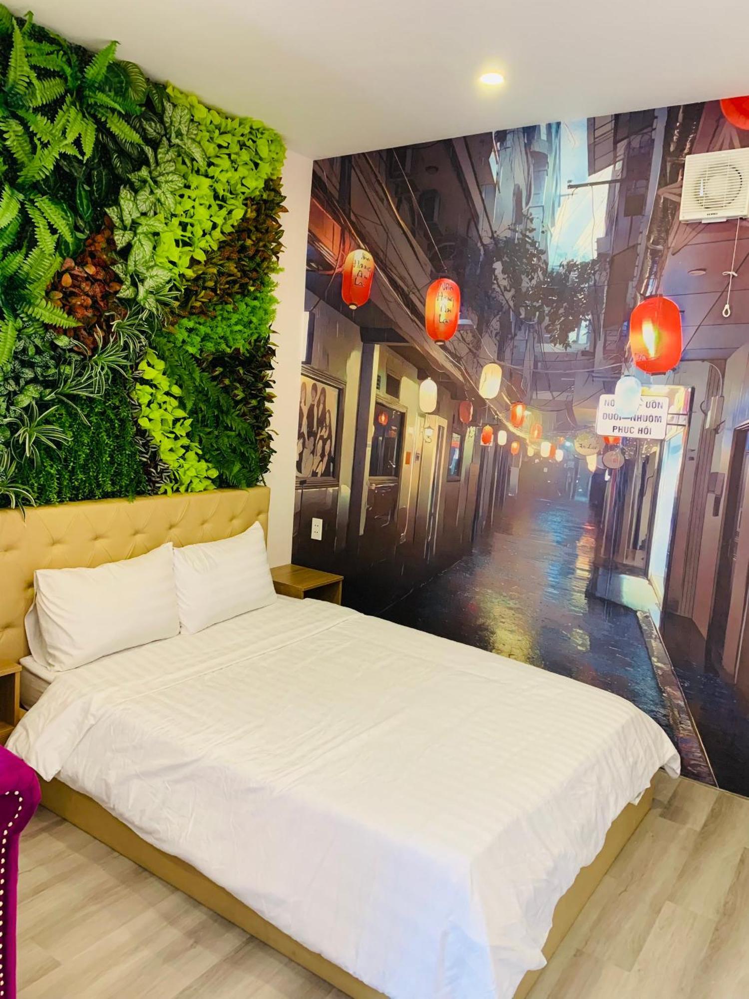 Indo Serviced * Ho Chi Minh City