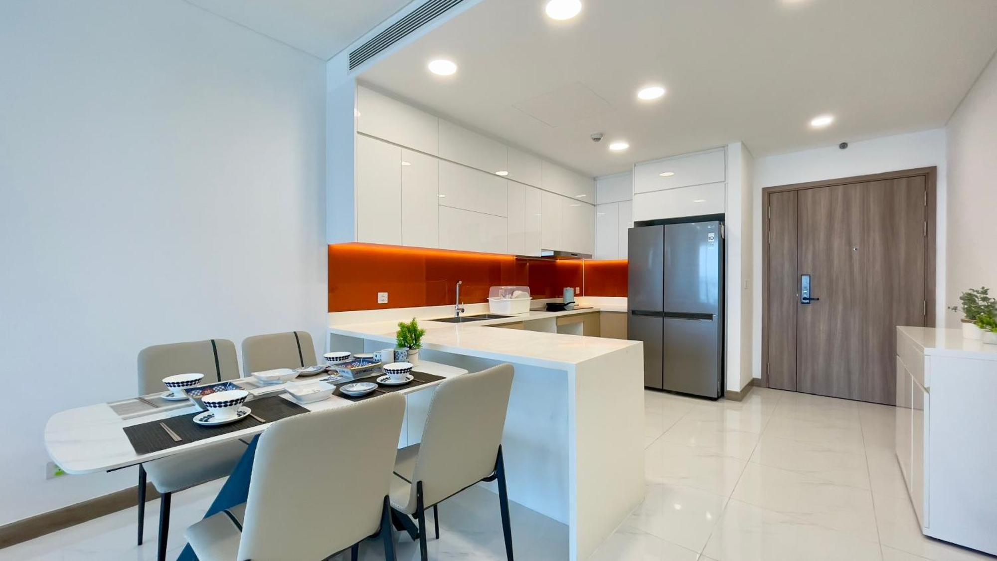 Pangsapuri Sunwah Pearl Luxury 3 Bedrooms With The Landmark 81 View And Swimming Pool