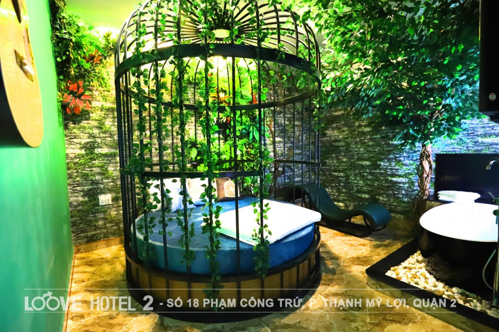 Love hotel Loove - Khách Sạn Tình Yeu *