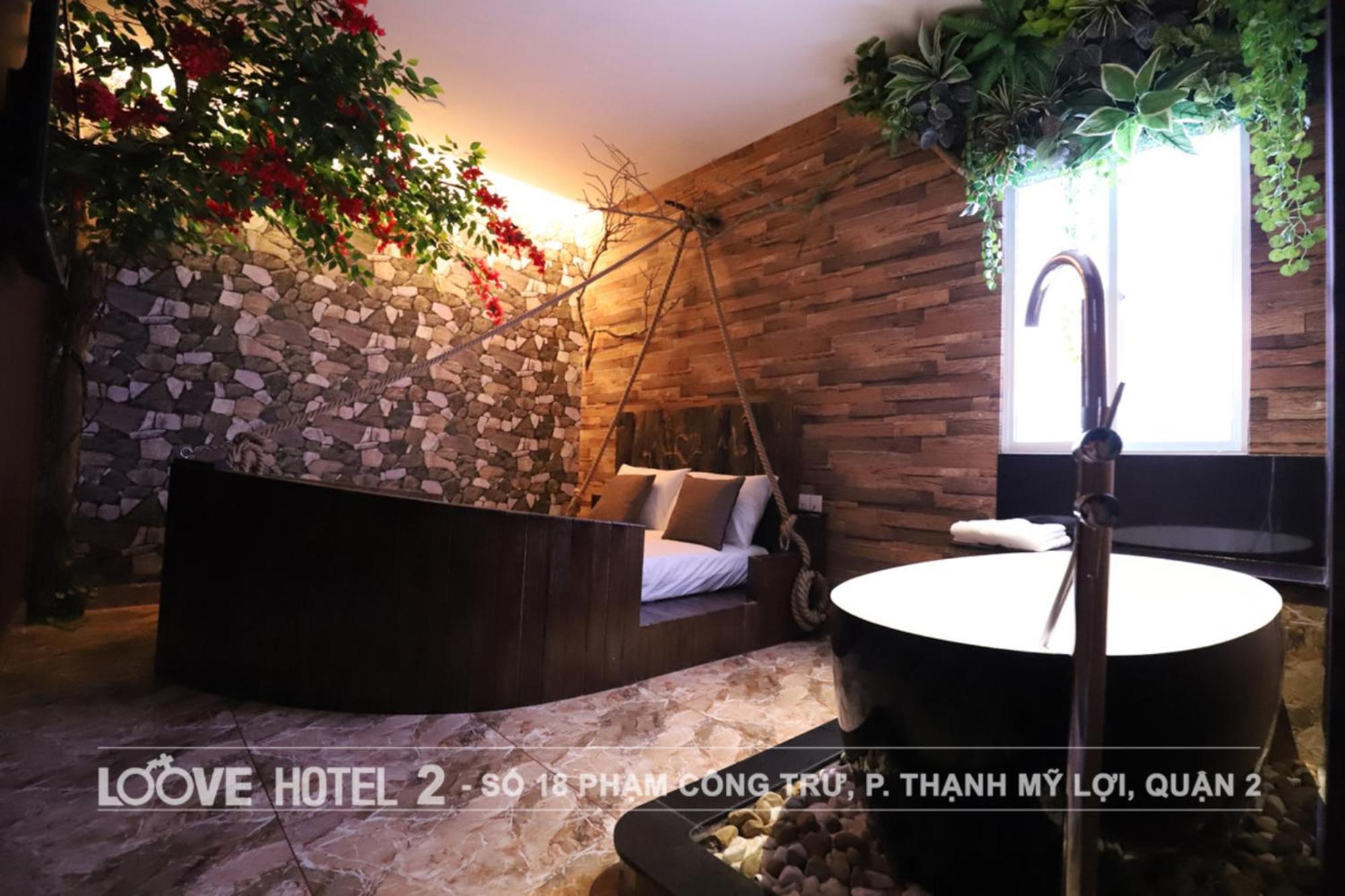 Loove - Khách Sạn Tình Yeu Love hotel Ho Chi Minh City