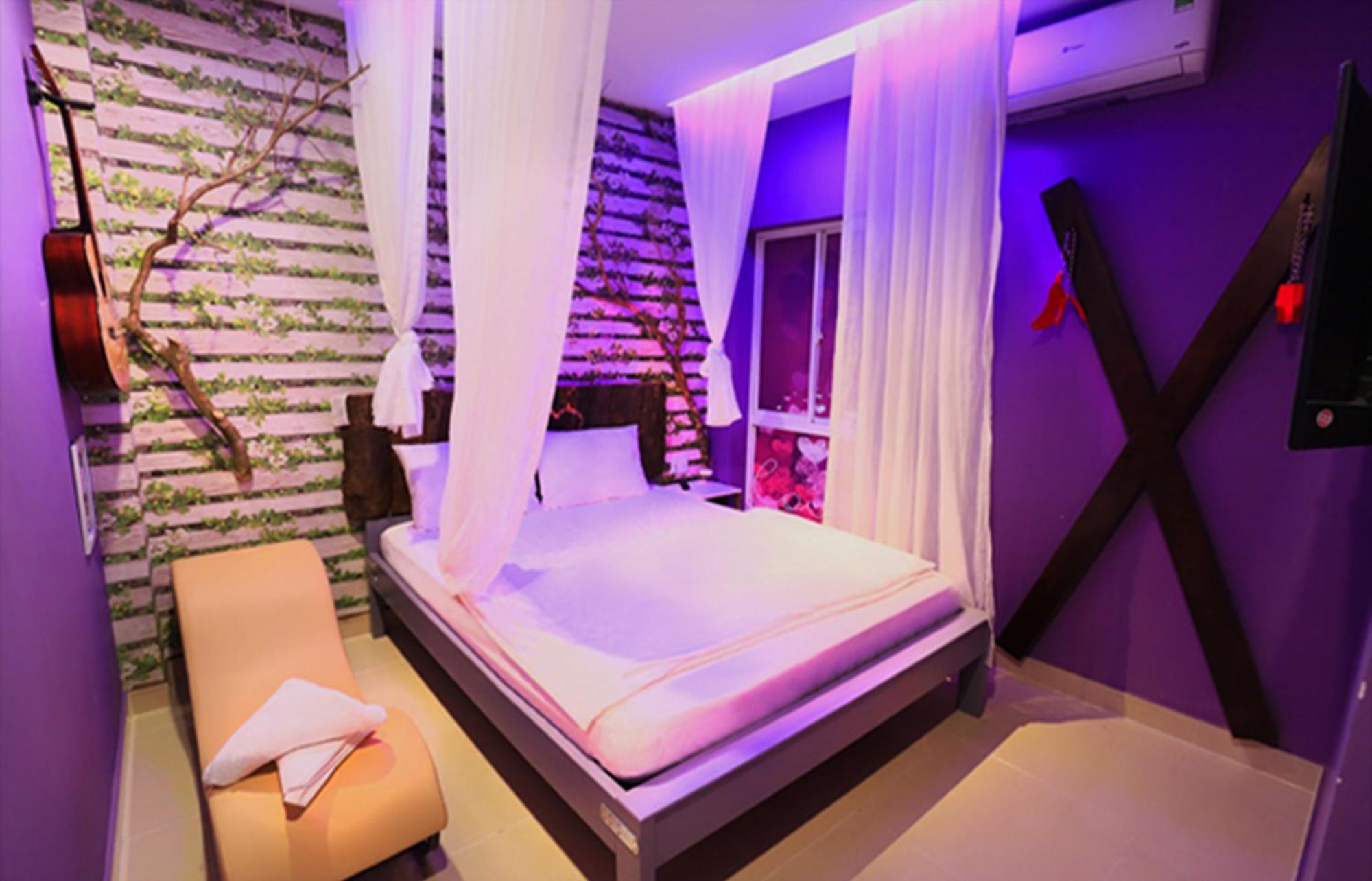 Love hotel Loove - Khách Sạn Tình Yeu Ho Chi Minh City