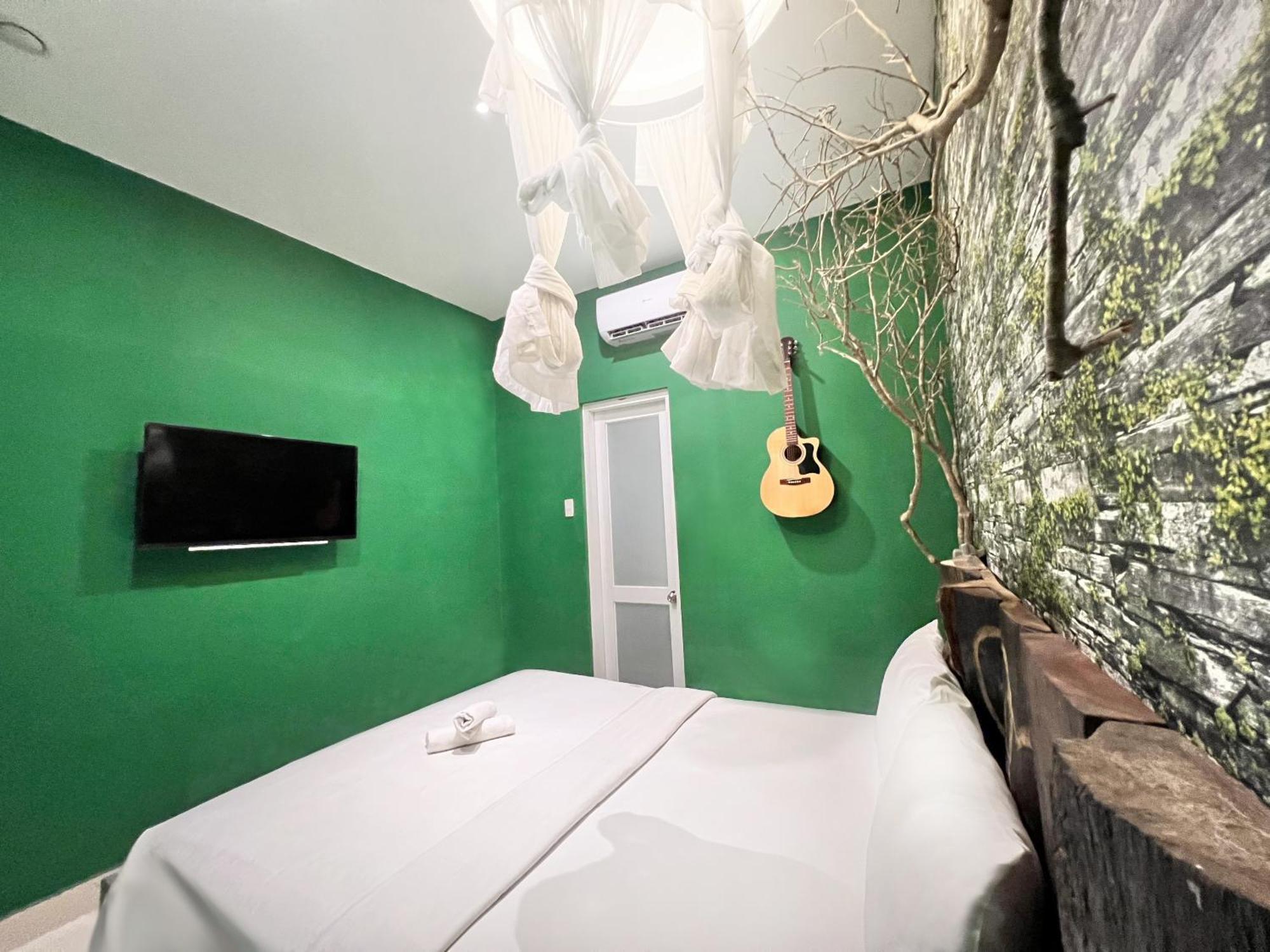 Loove - Khách Sạn Tình Yeu Ho Chi Minh City