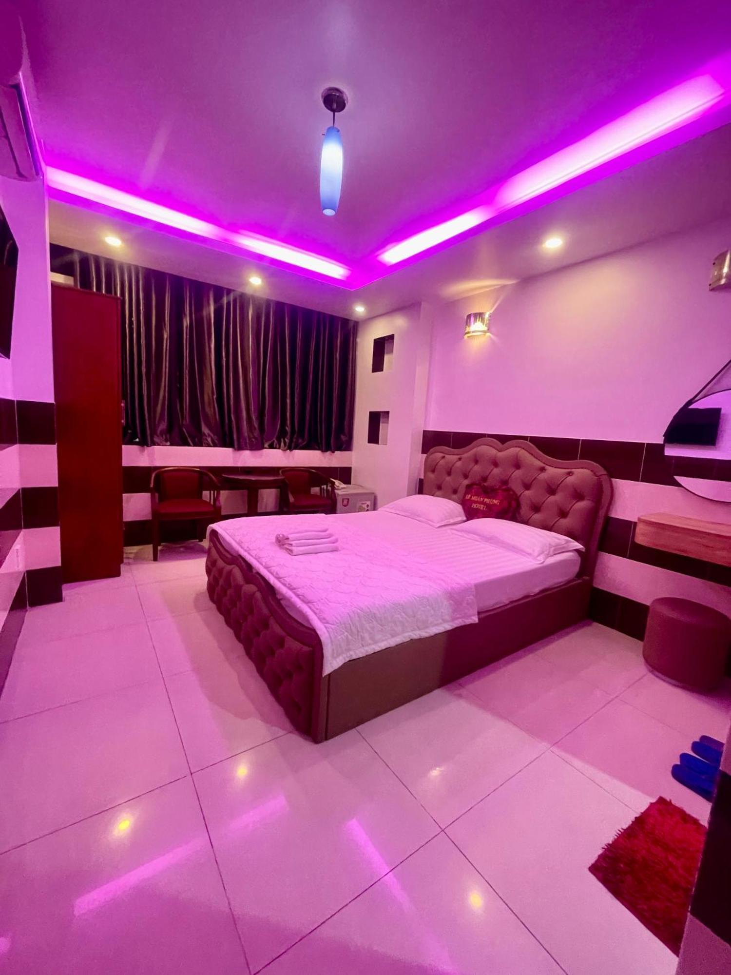 Le Ngan Phung 79 Hoa Sua Phuong 7 Phu Nhuan Hotel