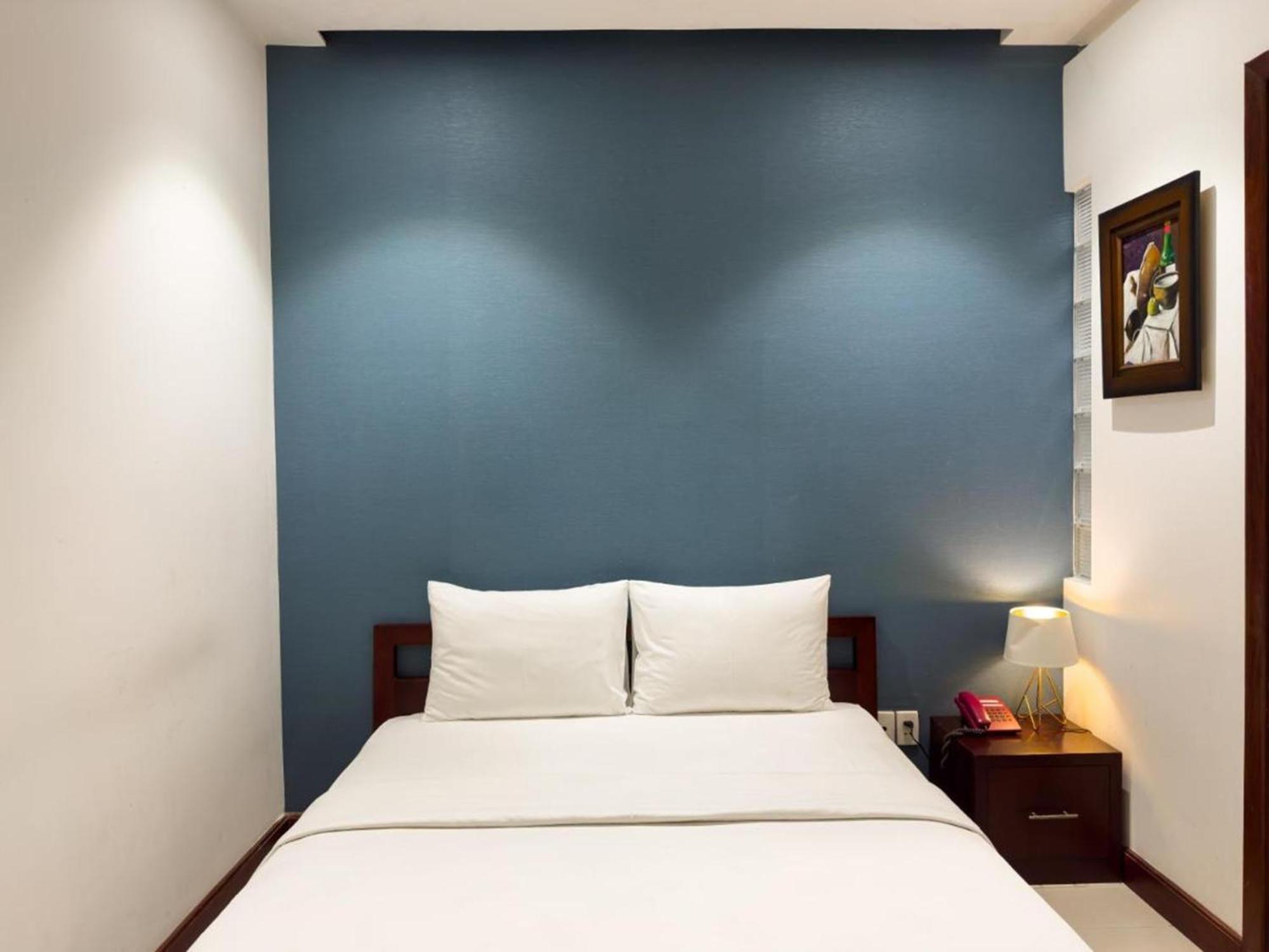 Dinh Dinh Saigon Airport Hotel-74a Giai Phong Hotel