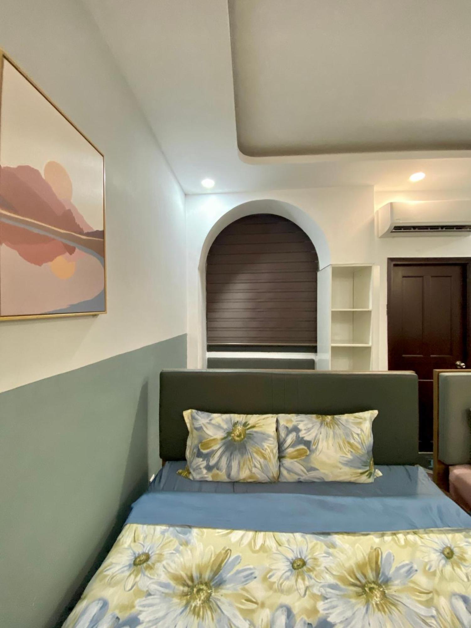 Start House Cohousing Walk 5 Minutes To The Airport * TP. Hồ Chí Minh
