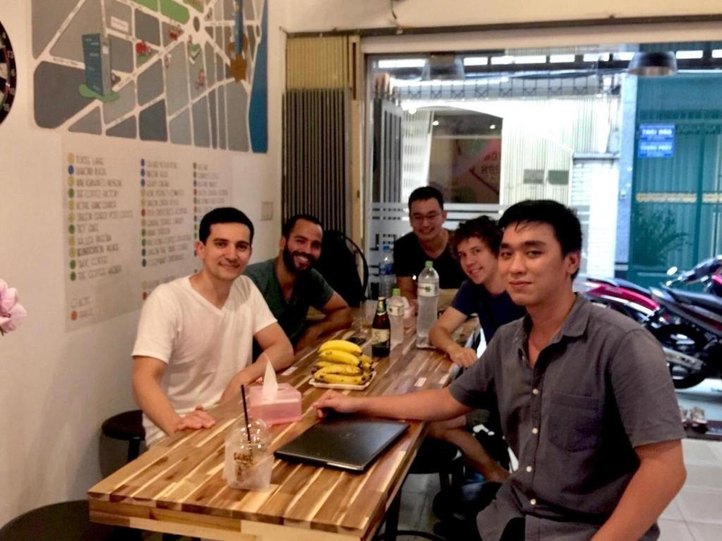 Ehome Saigon Gao *