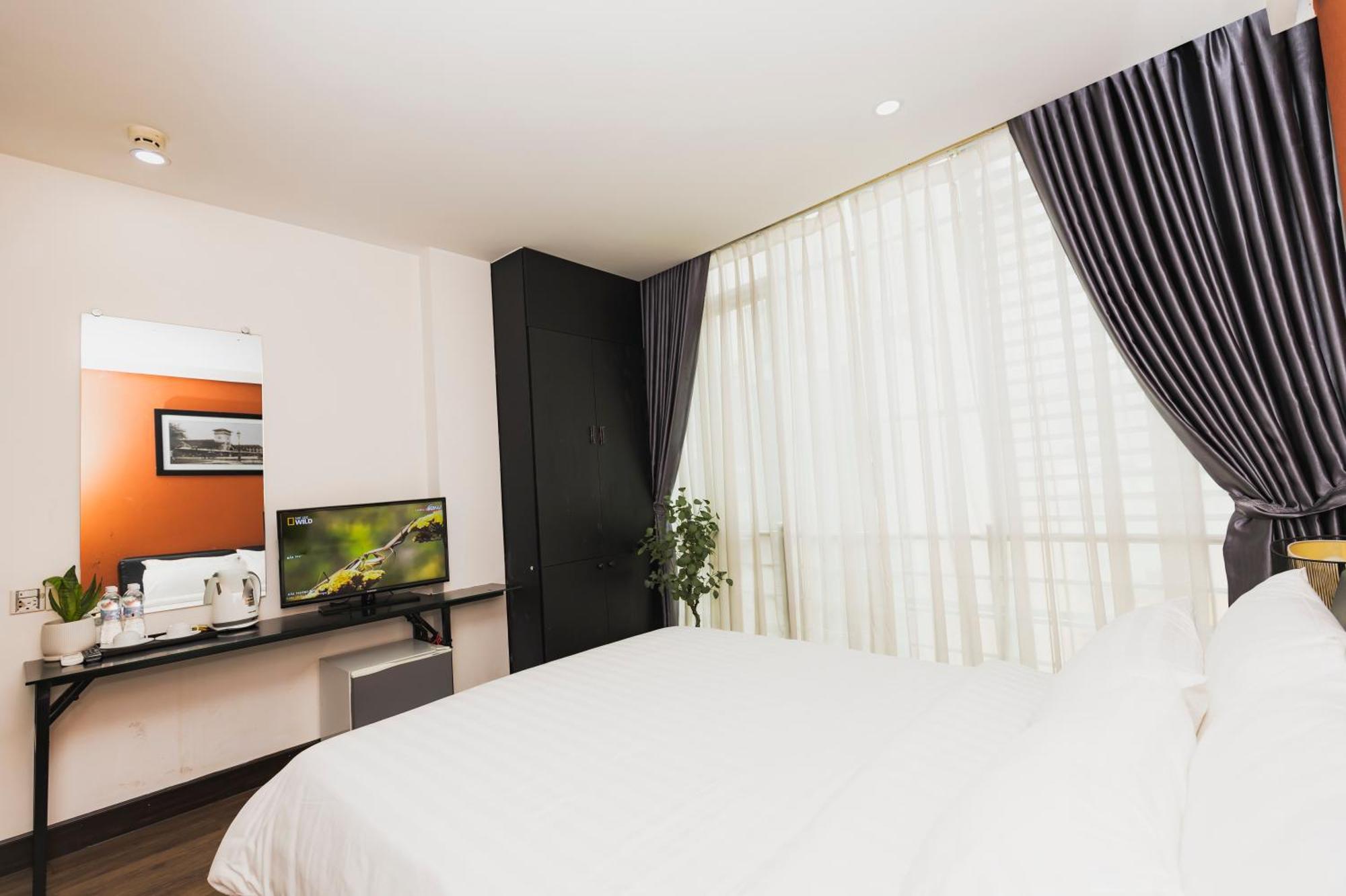 The One Premium Hotel 3*