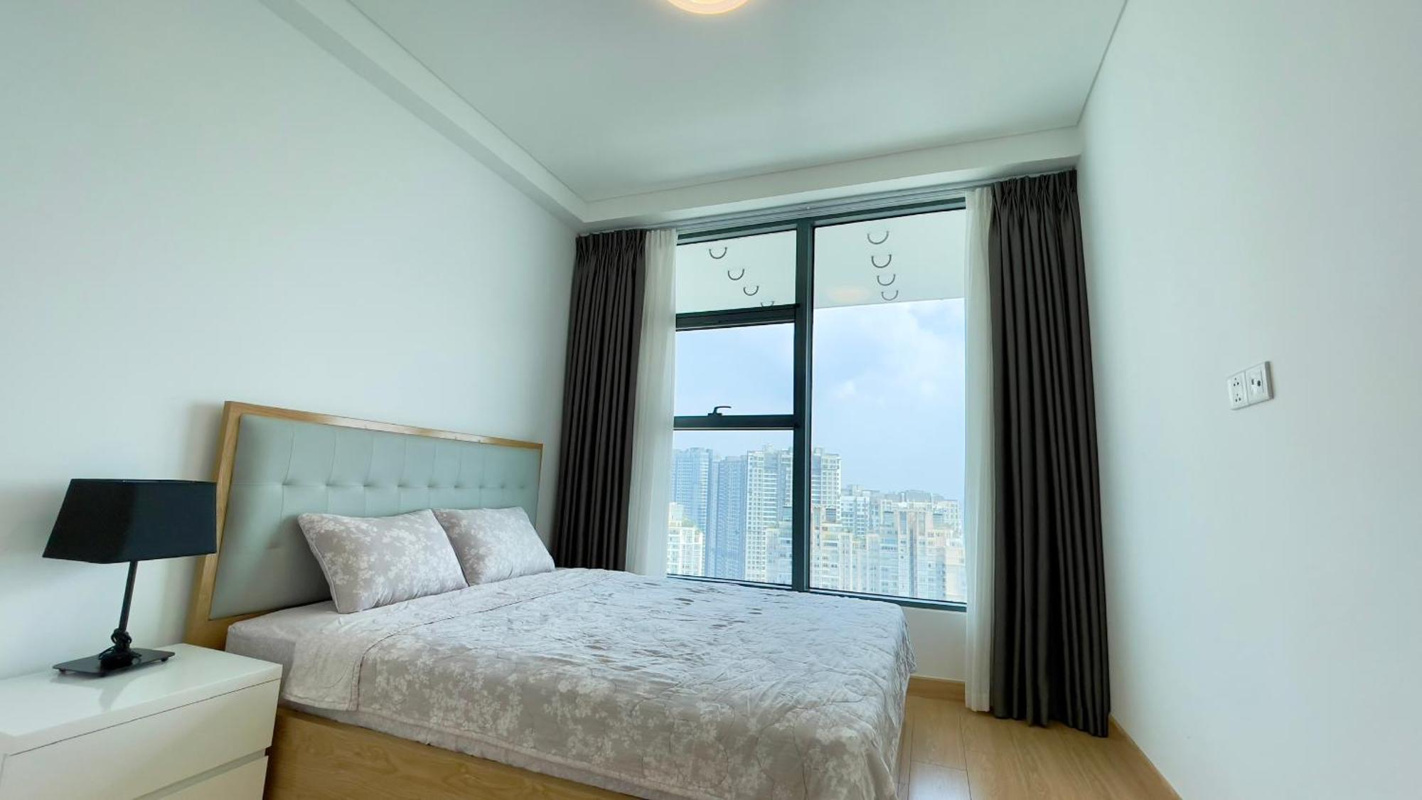 Sunwah Pearl Luxury 3 Bedrooms With The Landmark 81 View And Swimming Pool