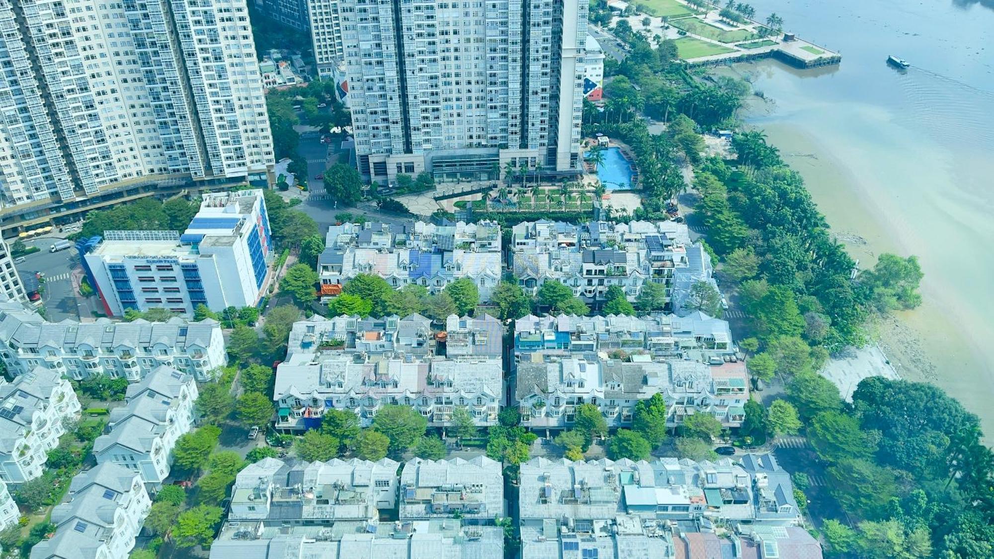 Sunwah Pearl Luxury 3 Bedrooms With The Landmark 81 View And Swimming Pool Pangsapuri *