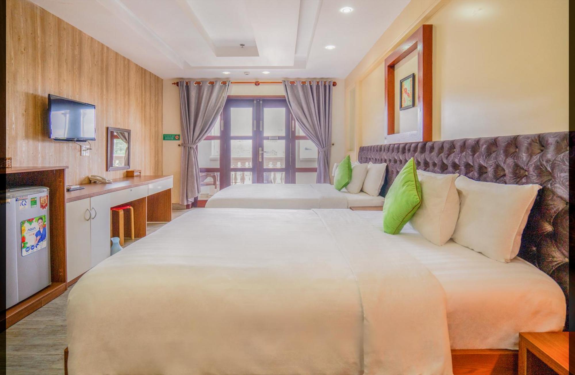C'lavie - Saigon Airport Hotel 3*