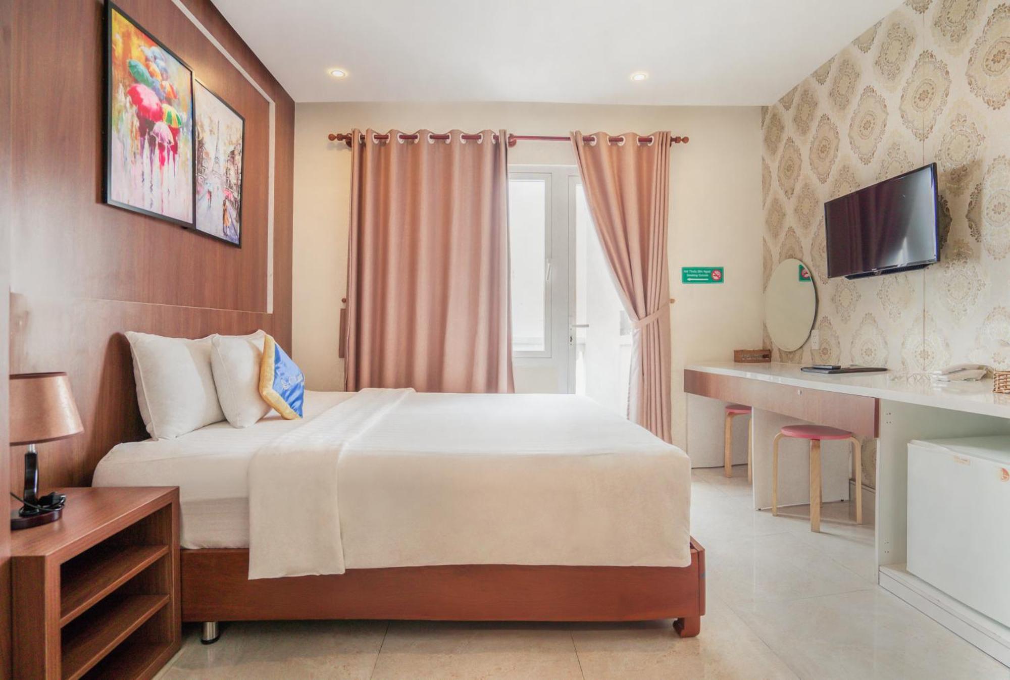 C'lavie - Saigon Airport 3*