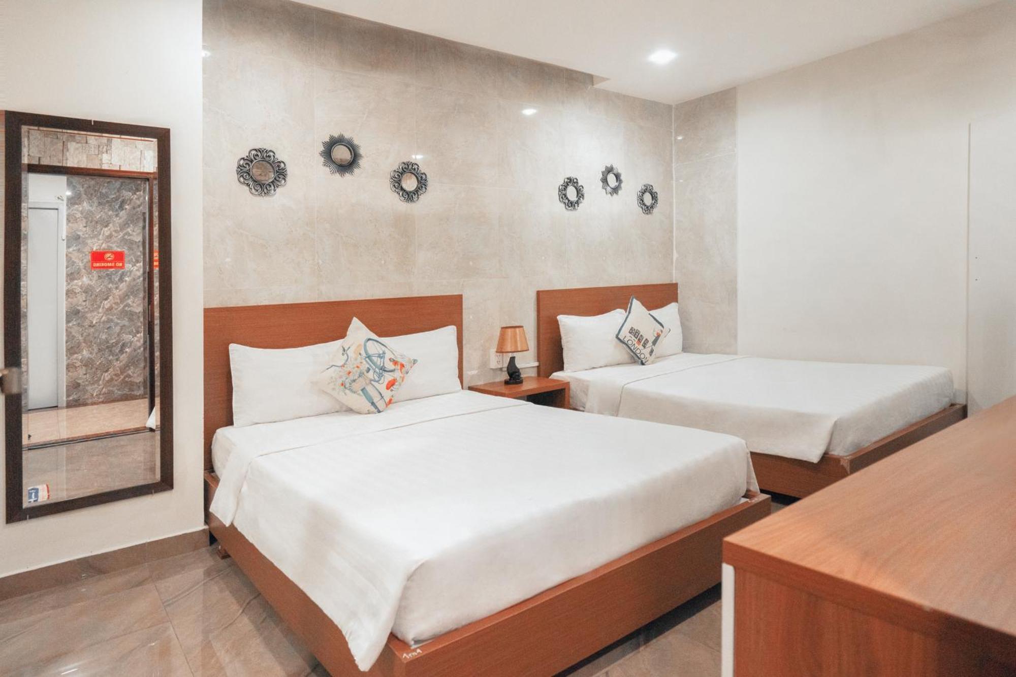 C'lavie - Saigon Airport Hotel 3*