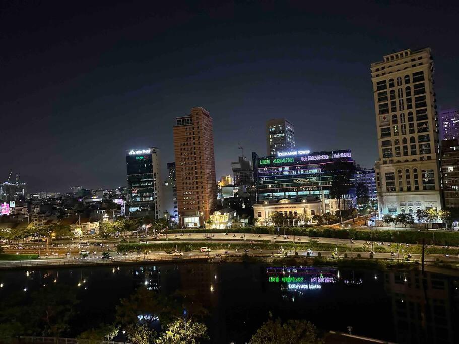 New Saigon Royal Luxury 4pax View Apartment *