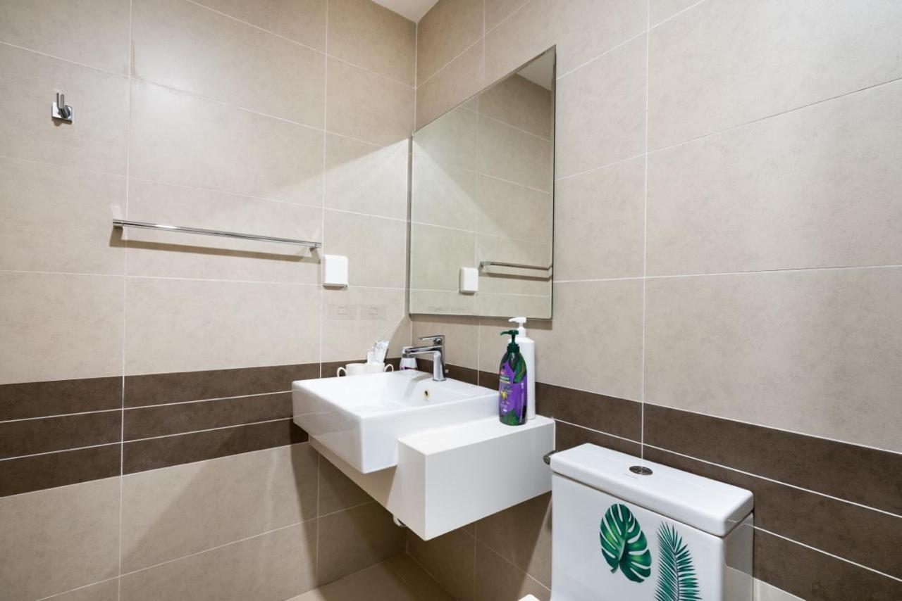 Aparthotel Ho Rivergate Quan 4 *