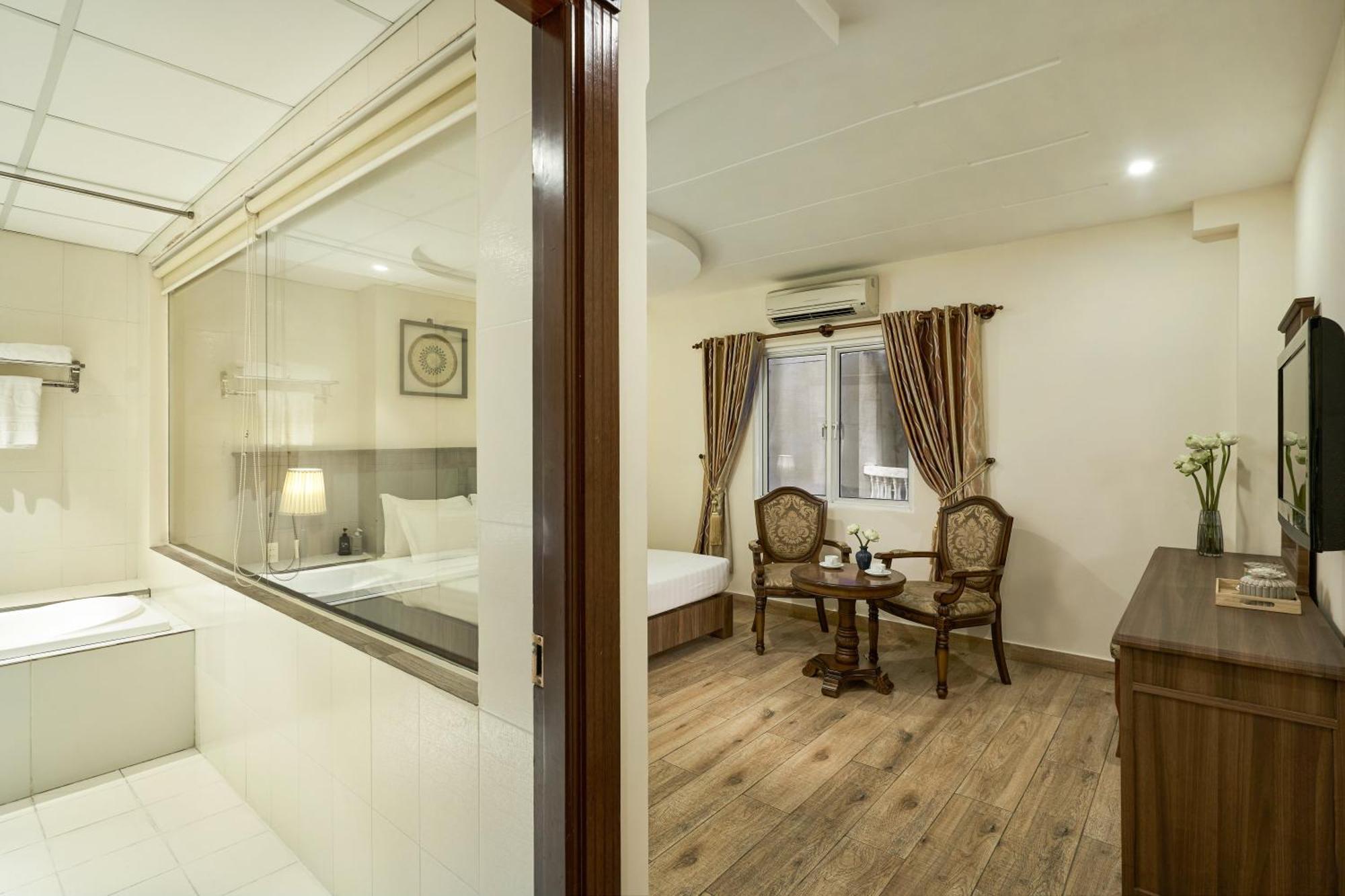Hotel Sky Gem - Ben Thanh 4*