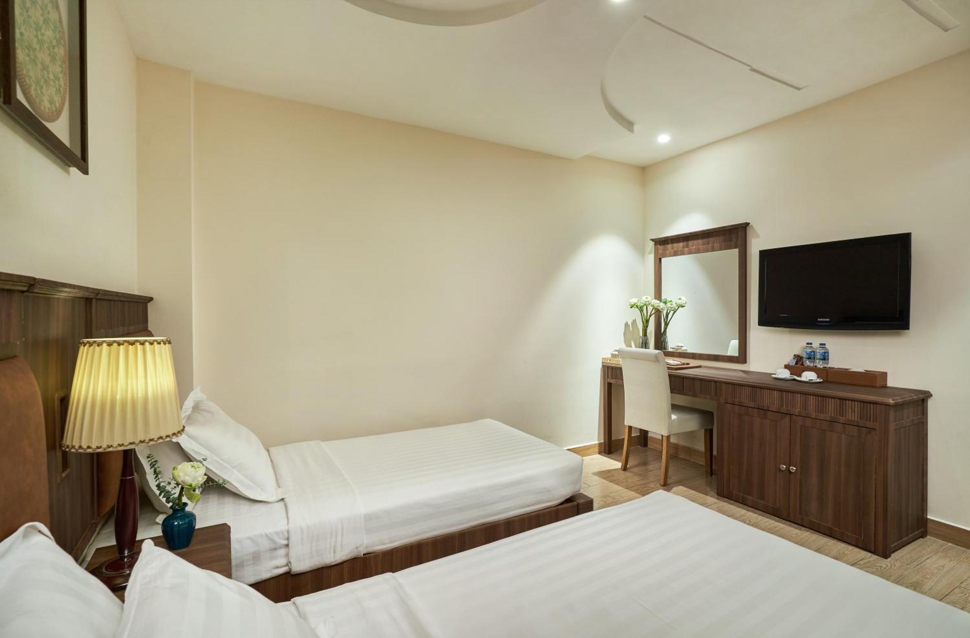 Sky Gem - Ben Thanh 4*