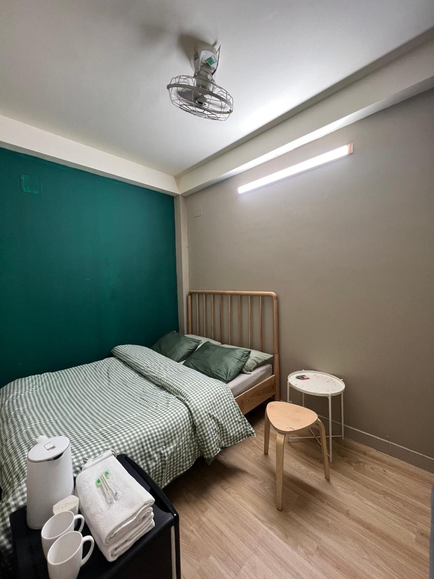Meow & Cafe 2 Hotel