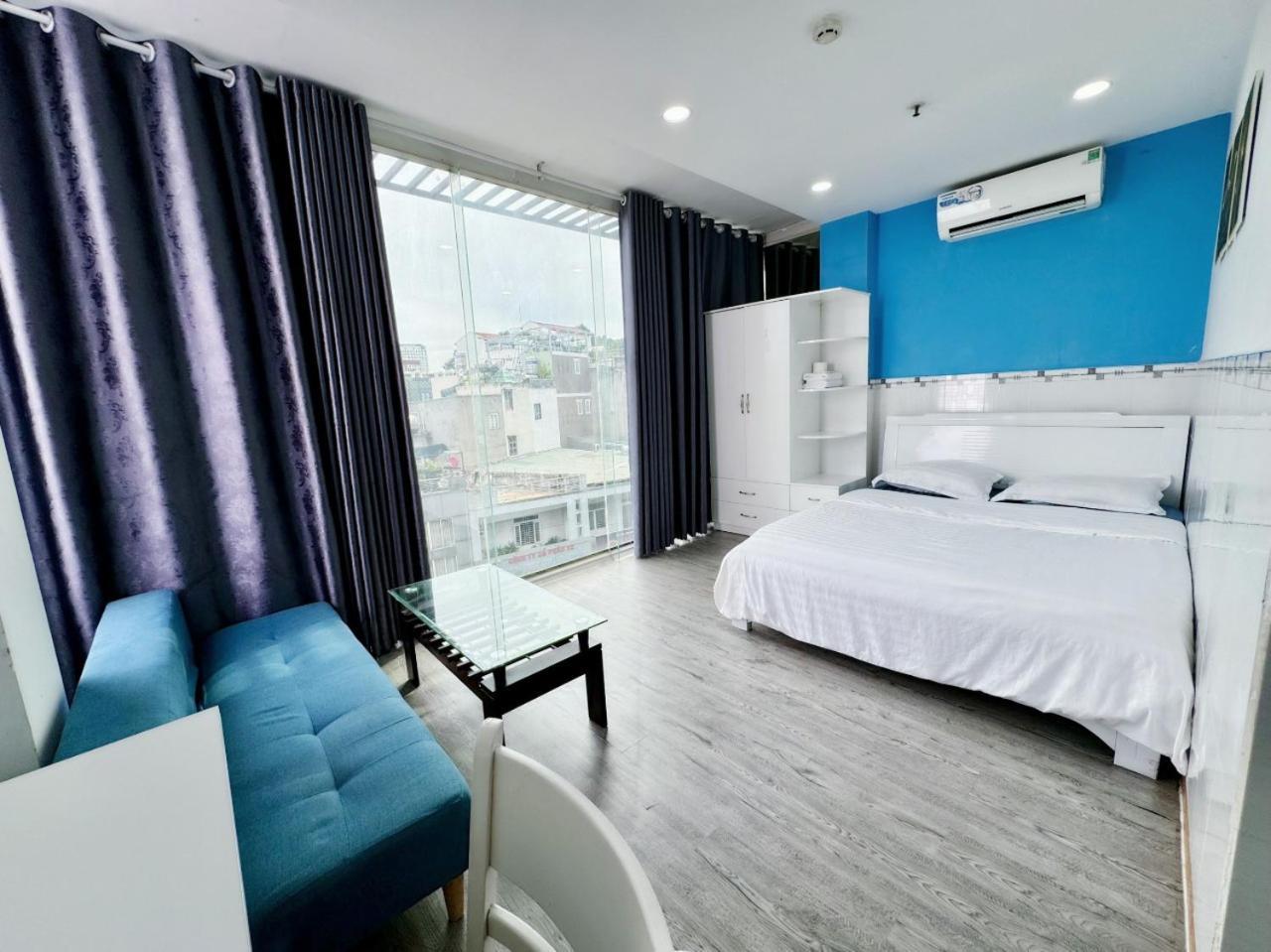 Dlux Bach Dang Ho Chi Minh City
