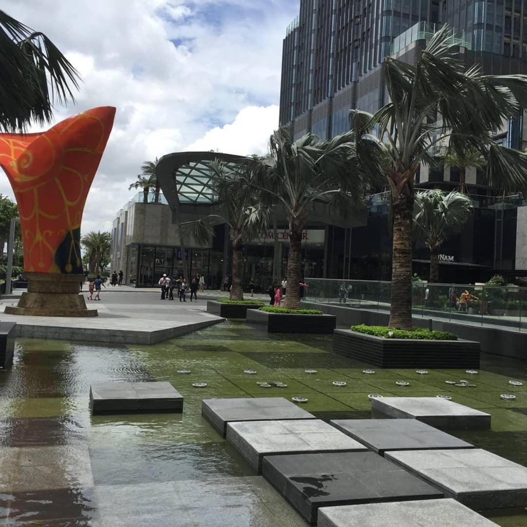Vinhome Park Luxary House At Landmark 81 * Ho Chi Minh City