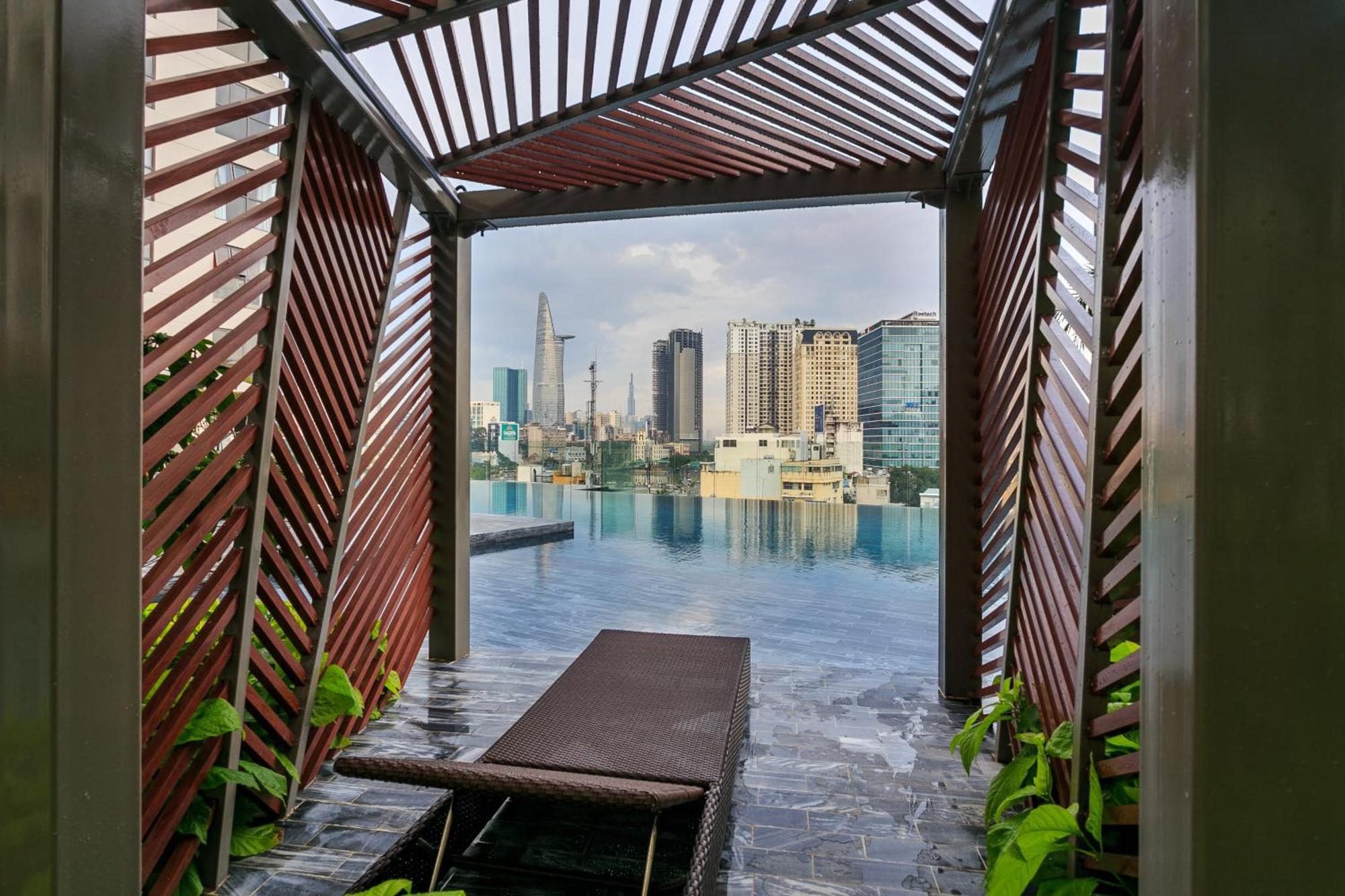 Otis Millennium Saigon Balcony