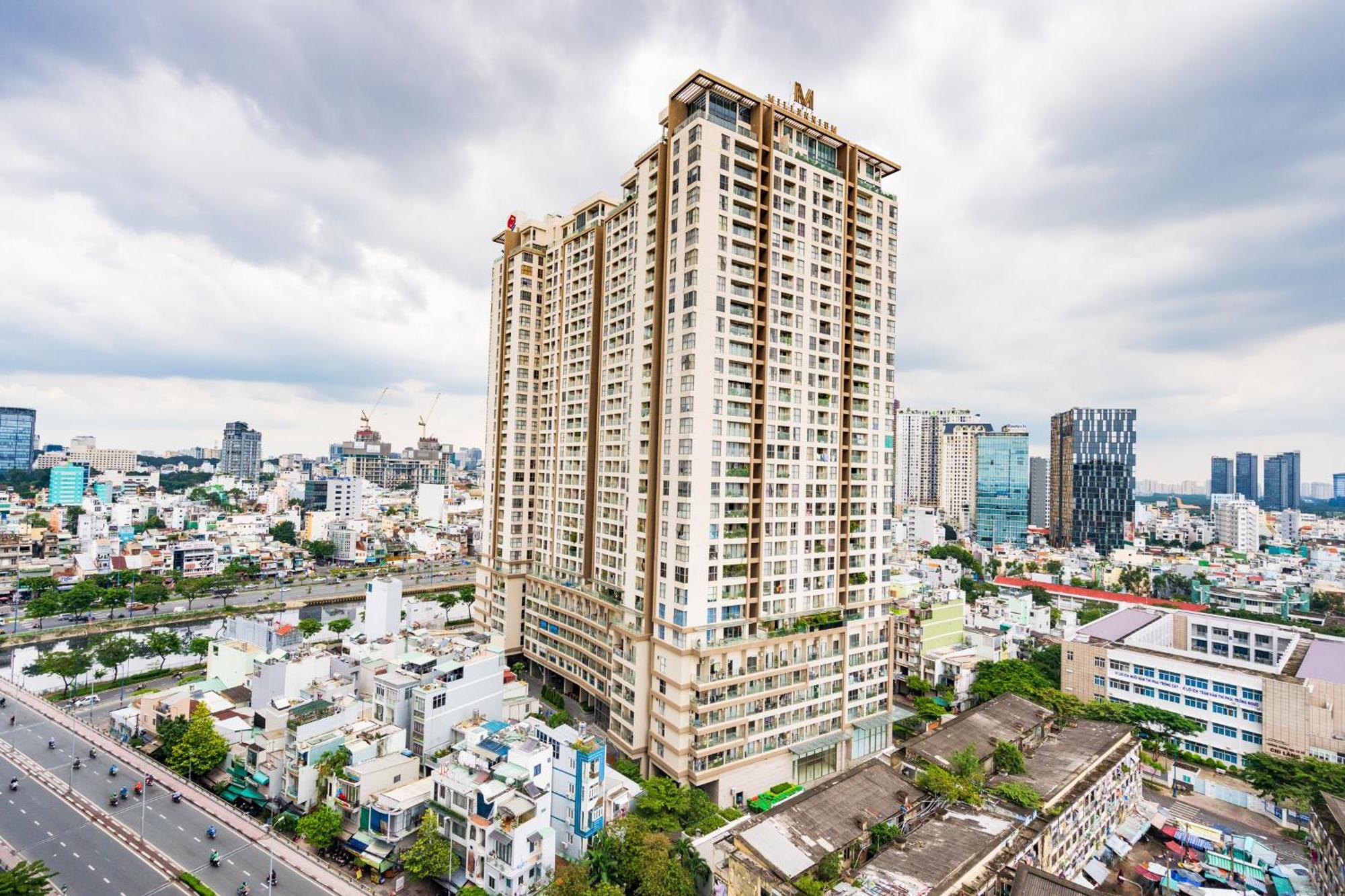 Otis Millennium Saigon Balcony Apartment *
