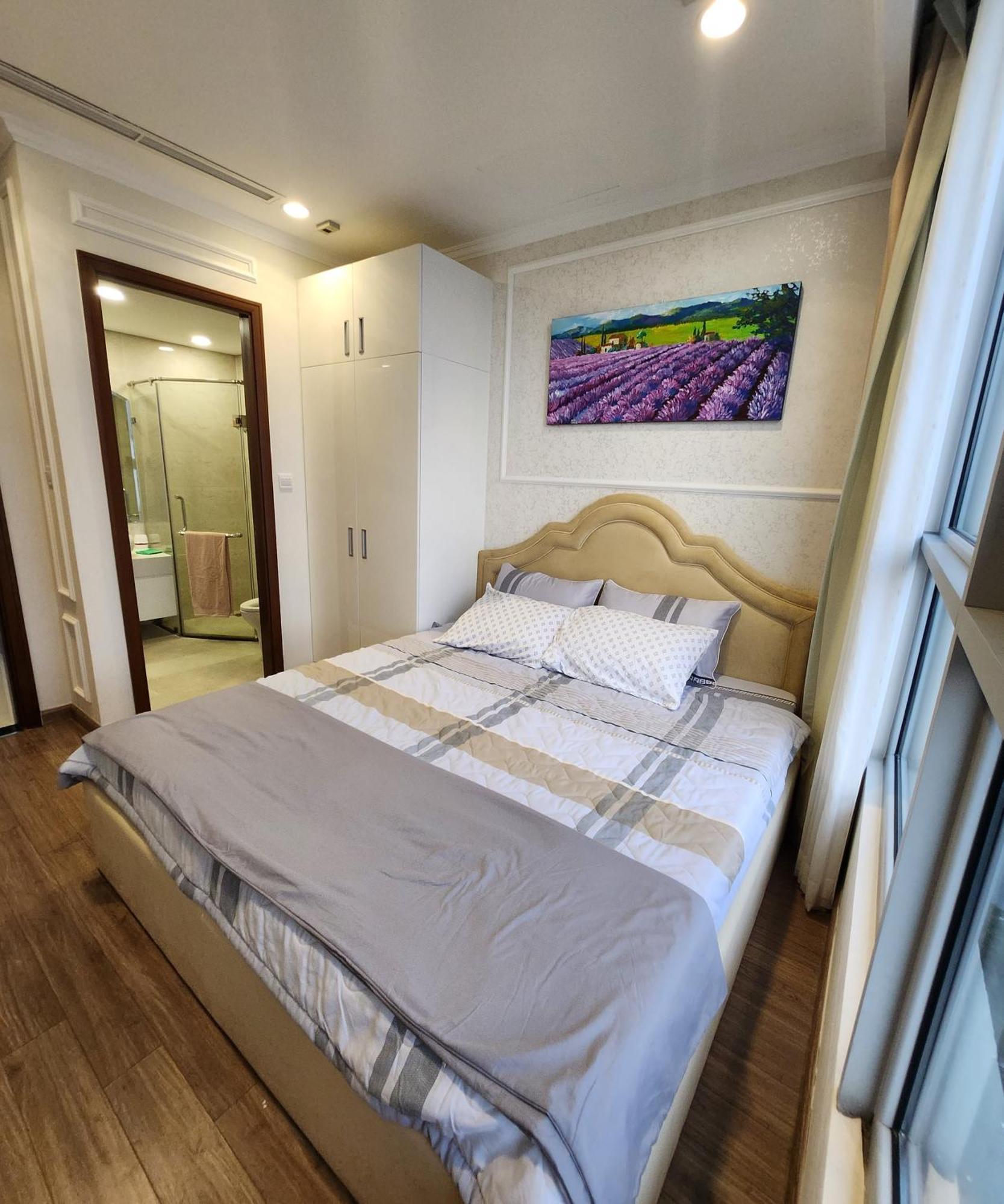 2br Luxury Saigon River View Landmark 81 Cp
