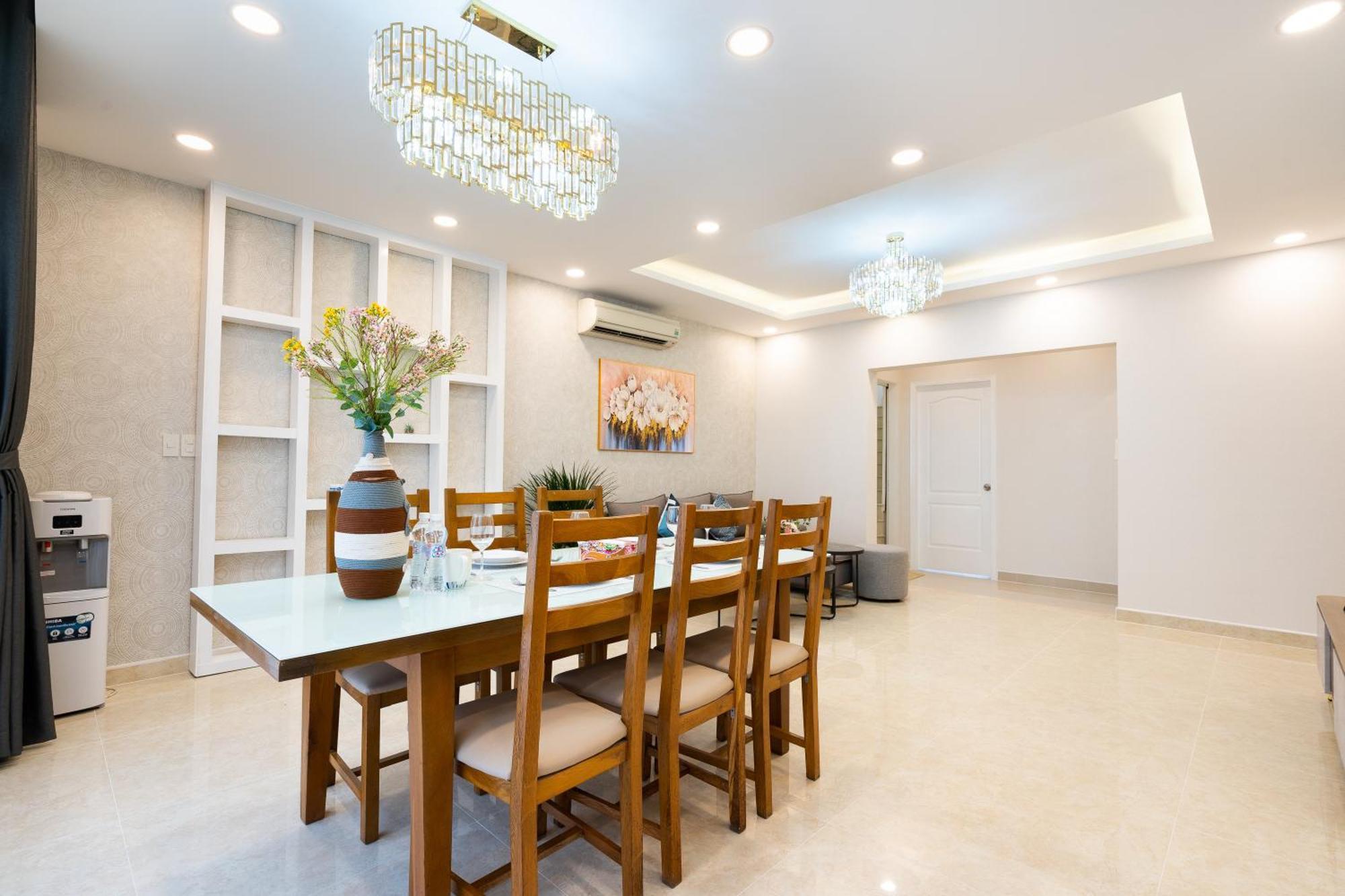 Convinia Luxury Starhill