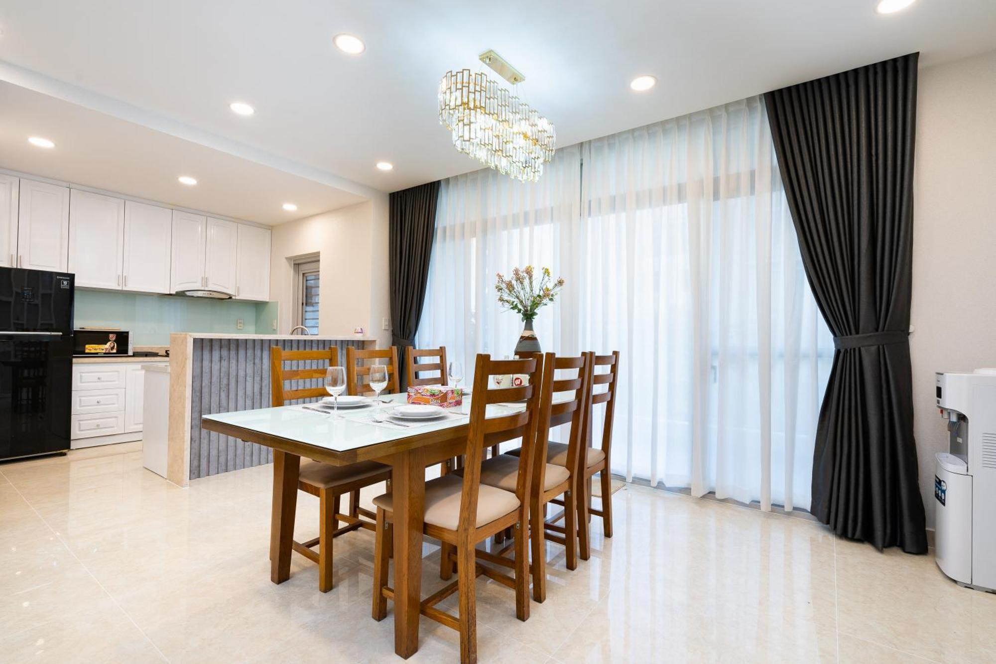 Convinia Luxury Starhill Ho Chi Minh City