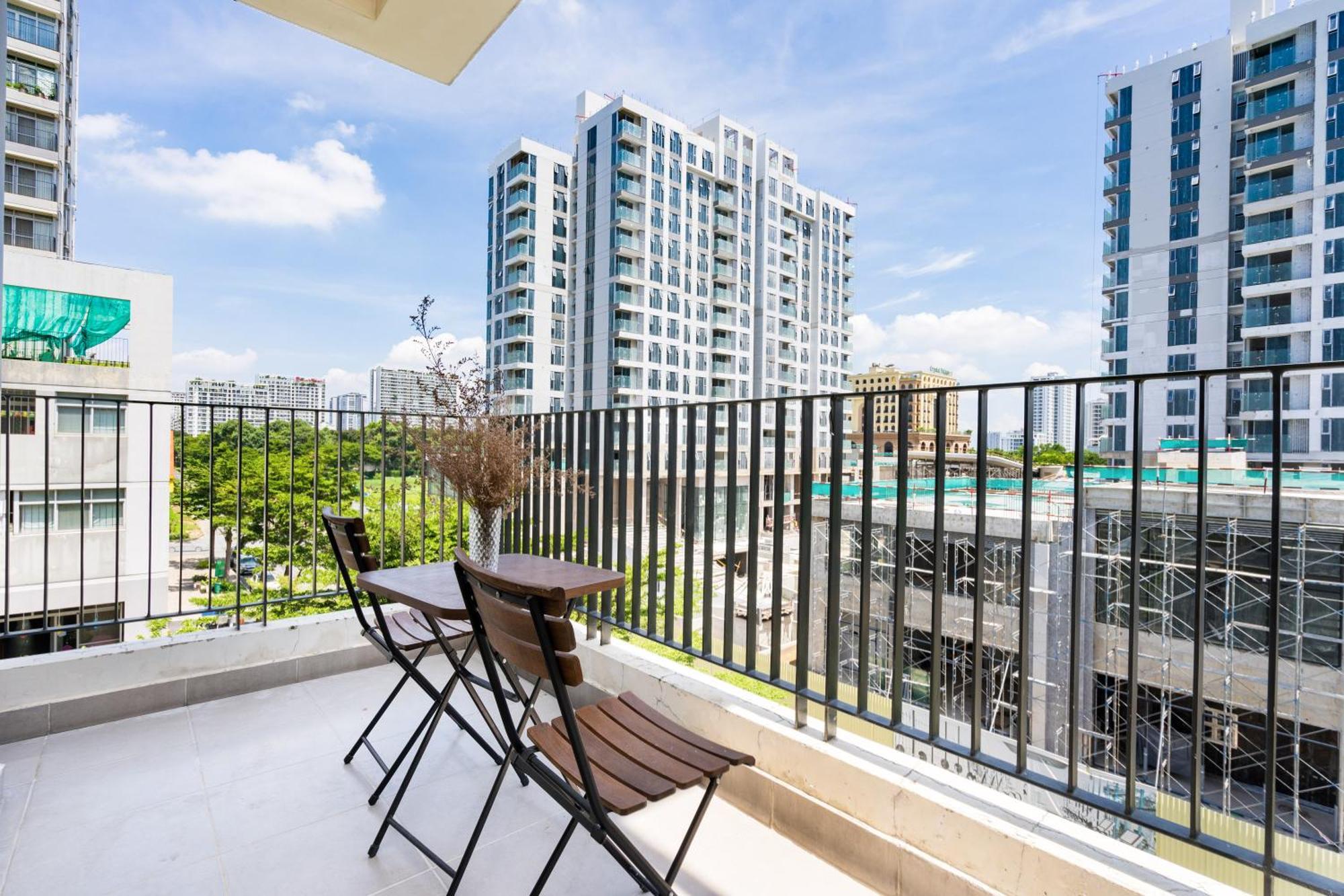 Convinia Luxury Starhill