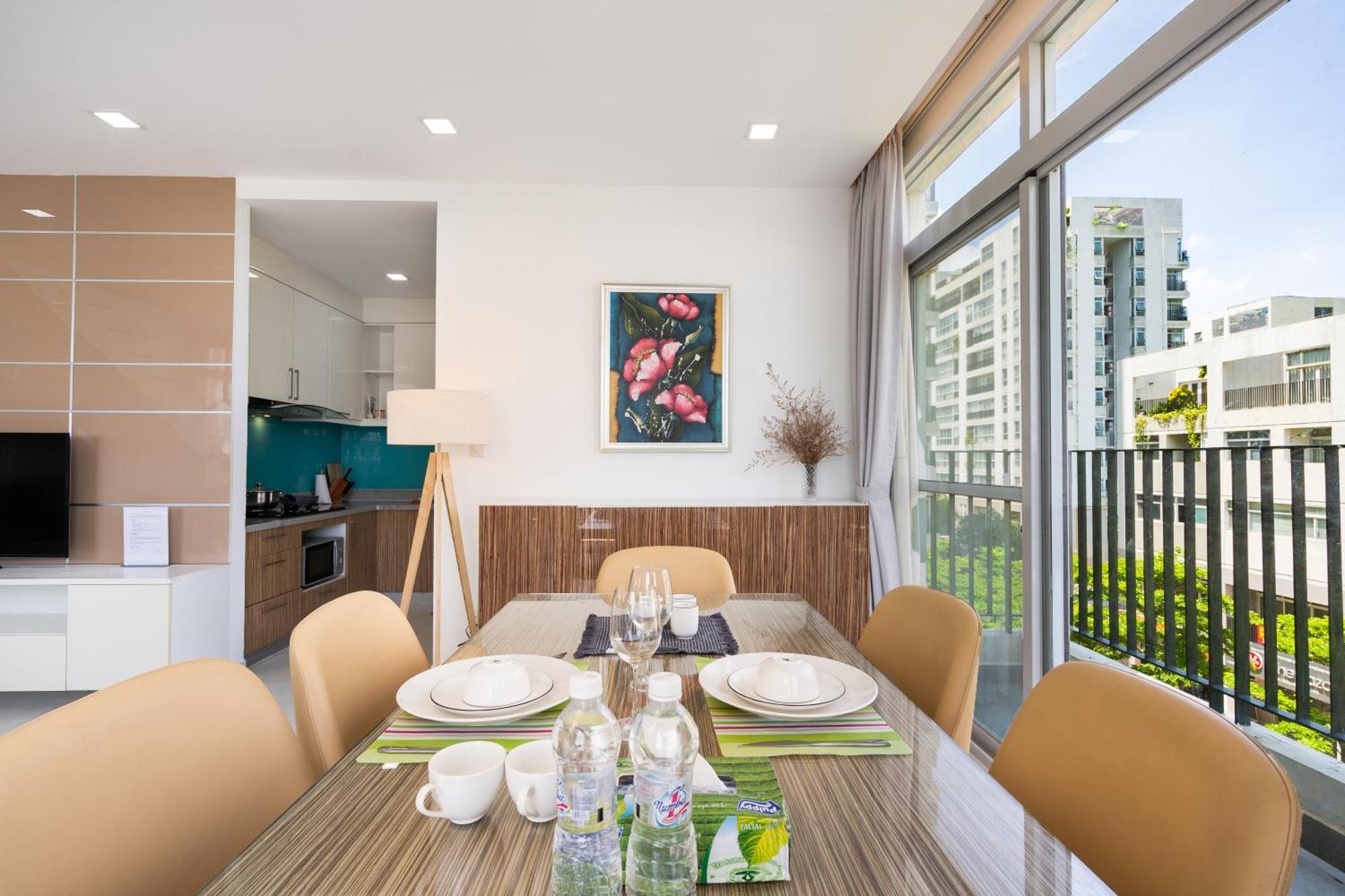 Convinia Luxury Starhill Apartment *