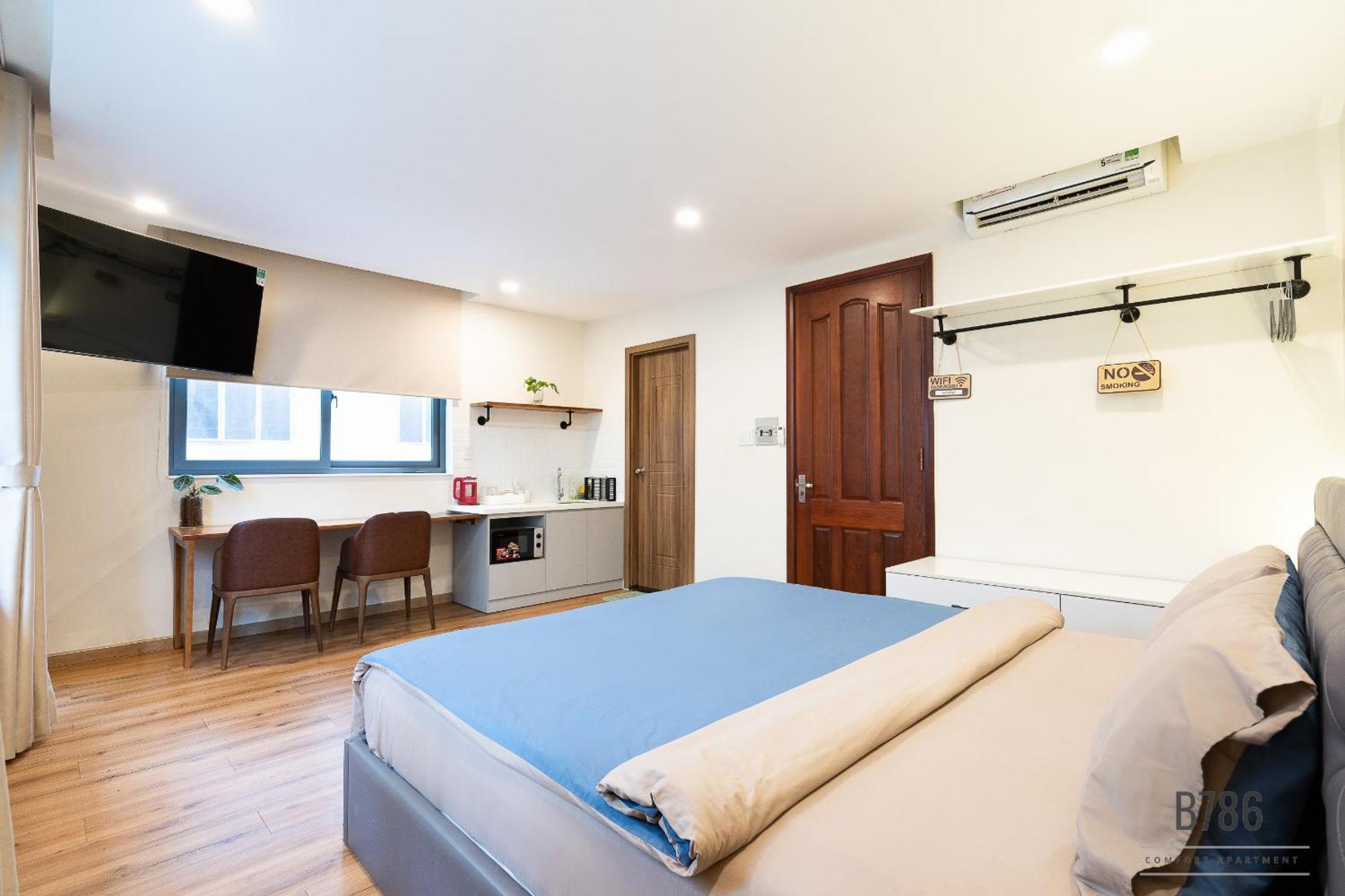 Aparthotel B786 Airport *