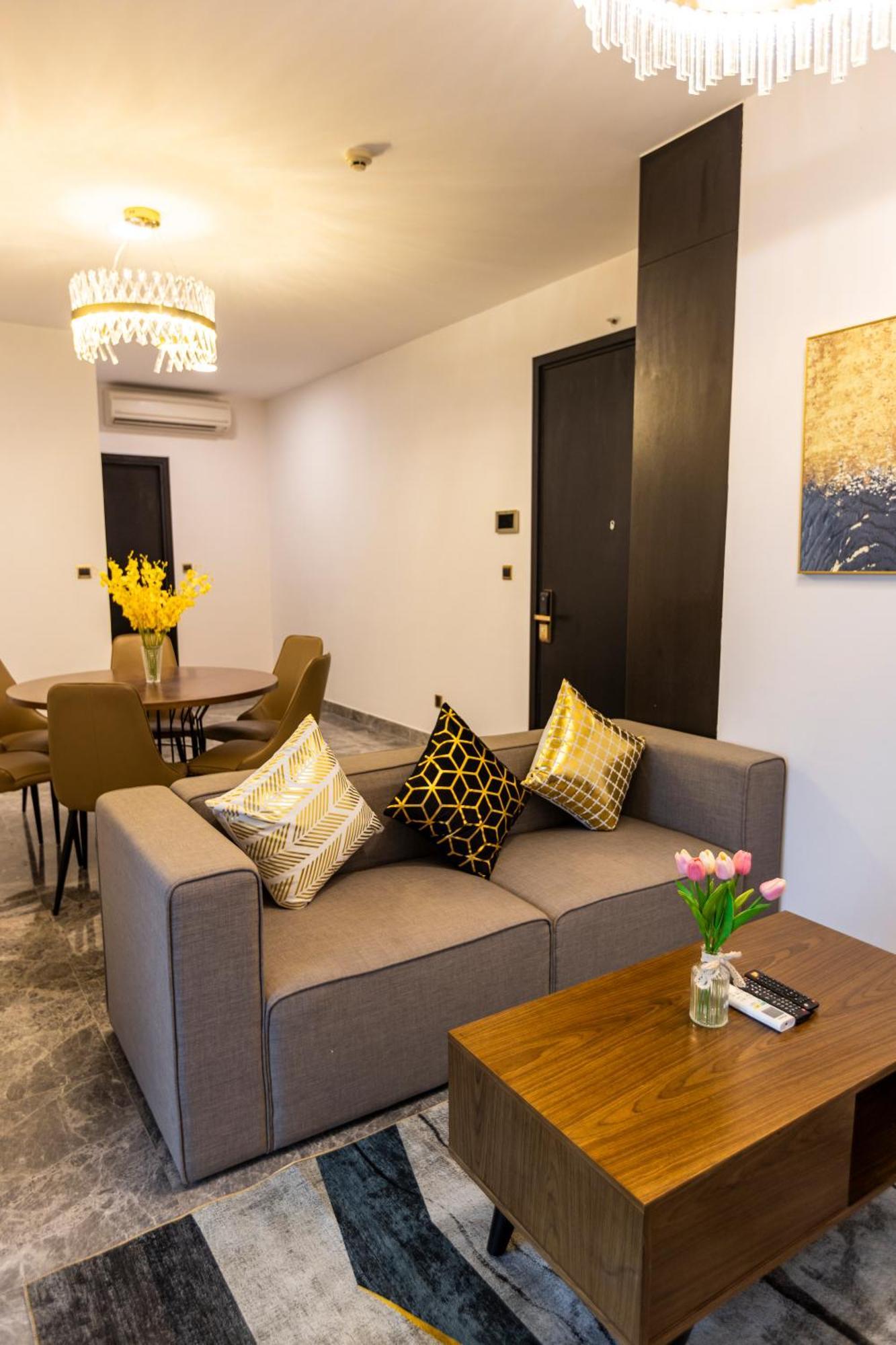 Luxury Gold 86 : D1- Mension , Rooftop Pool - District 1 Apartment