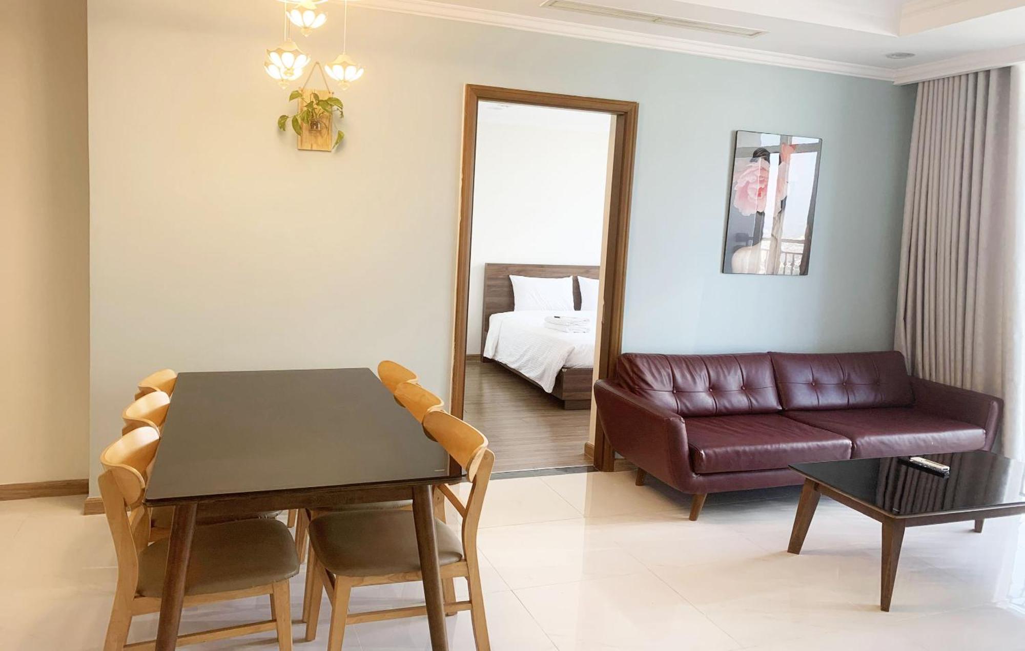 Ho Vinhomes Park - Tony's * Ho Chi Minh City