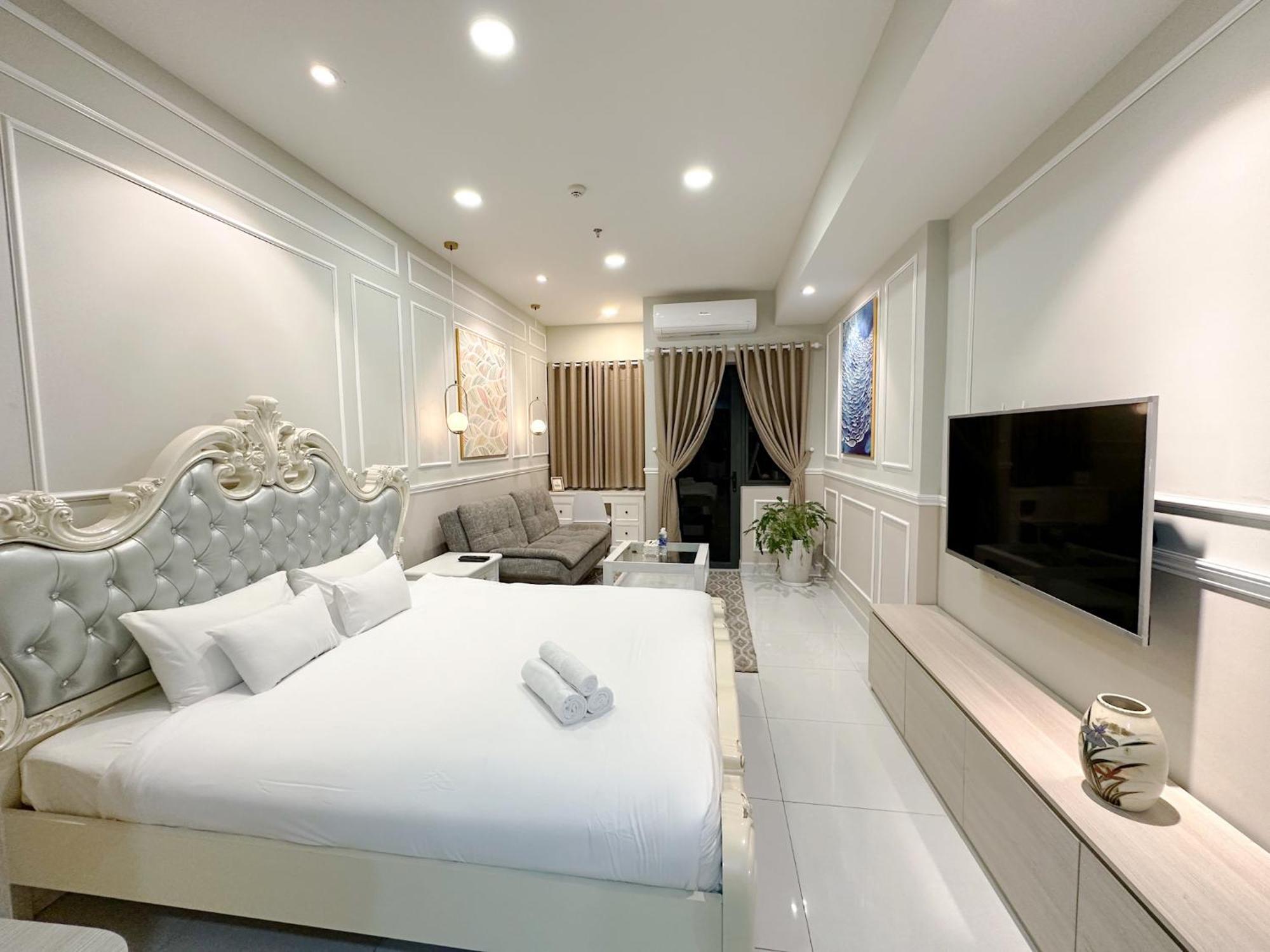 Căn hộ Tommy Homes In Soho District 1