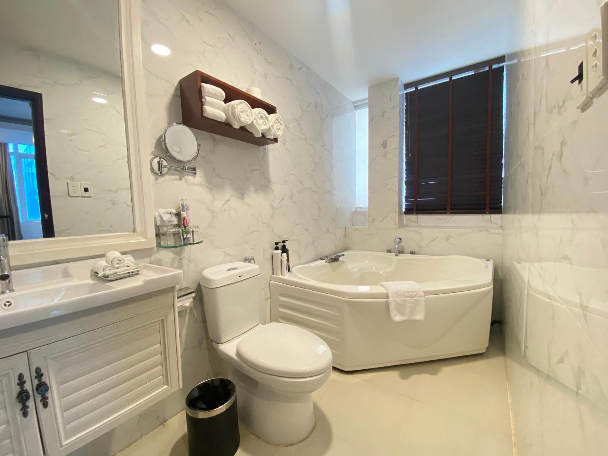 A25 - 20 Bui Thi Xuan Hotel