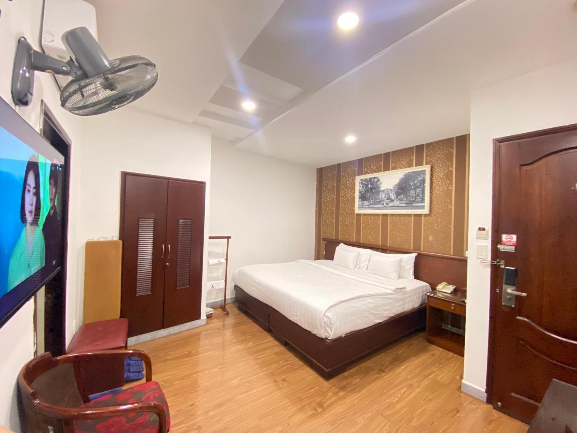 A25 - 20 Bui Thi Xuan Hotel
