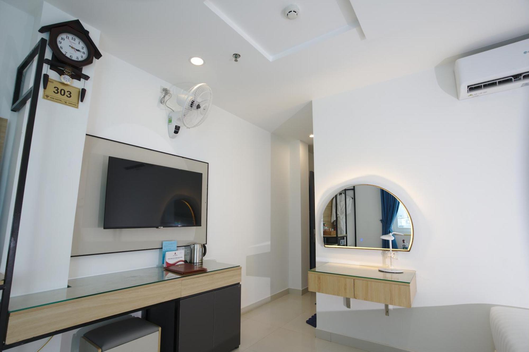 Hotel A25 - 14 Luong Huu Khanh
