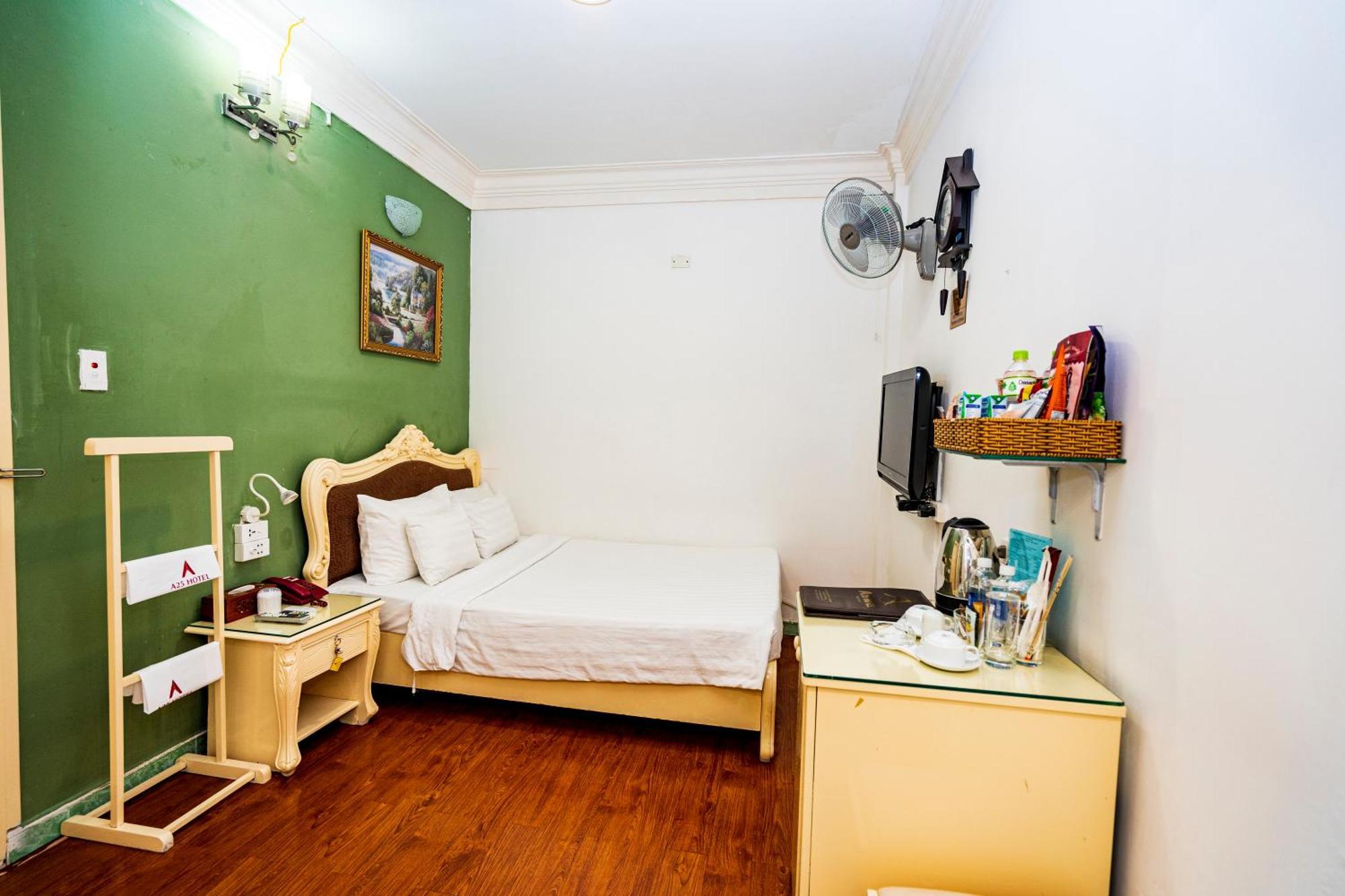 A25 - 307 Ly Tu Trong 2* Ho Chi Minh City