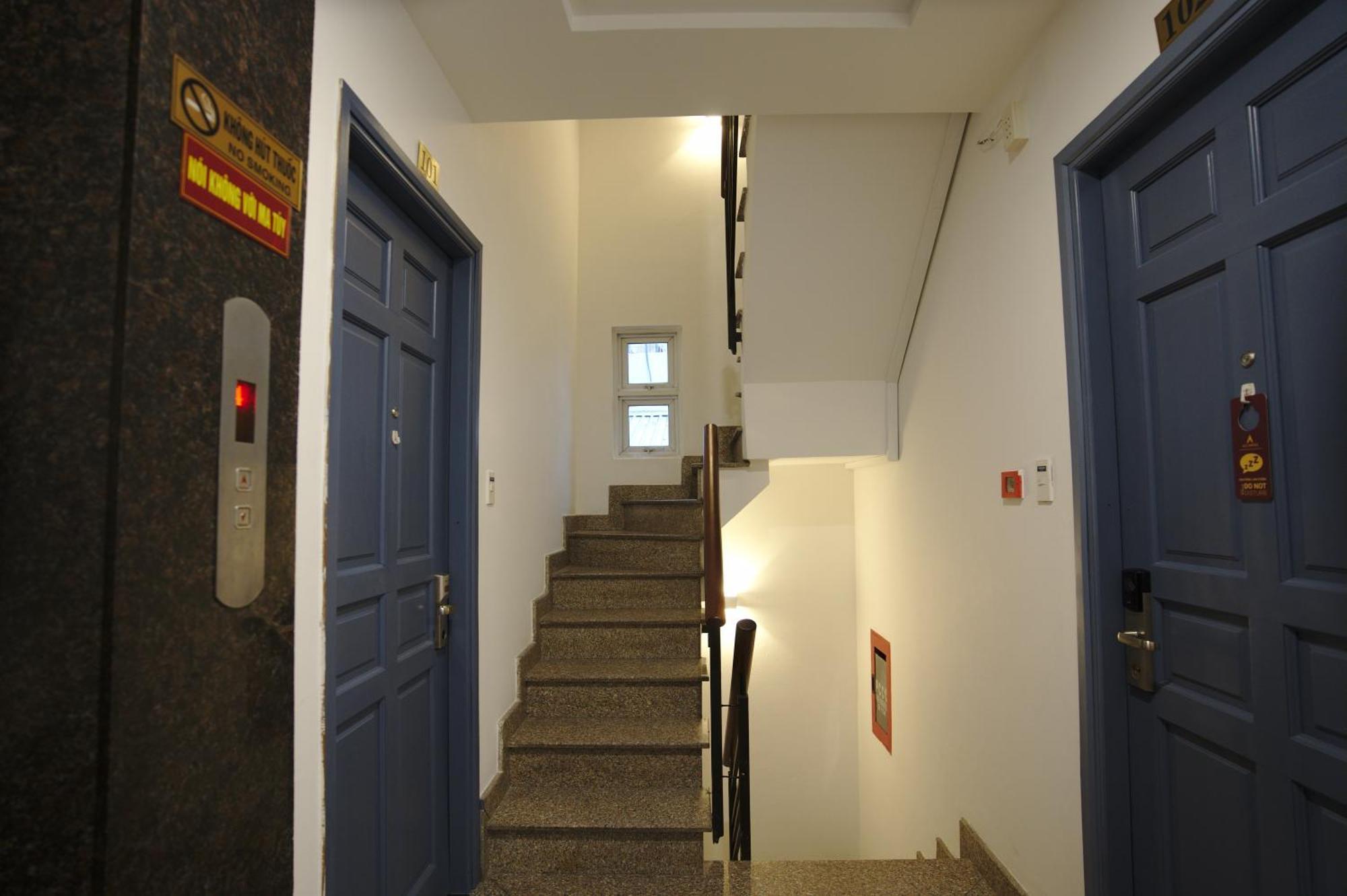 Hotel A25 - 14 Luong Huu Khanh