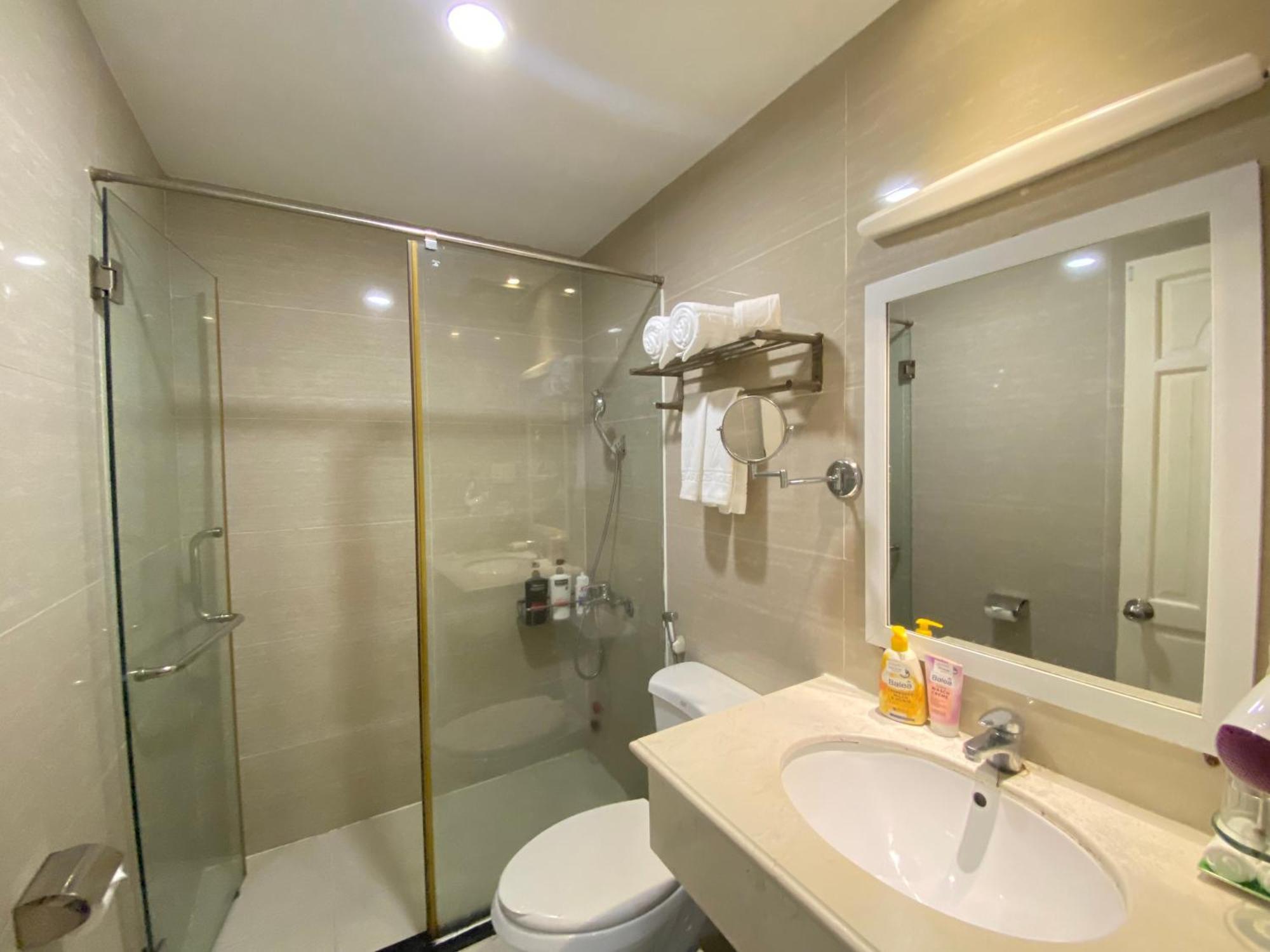 A25 - 274 De Tham Hotel