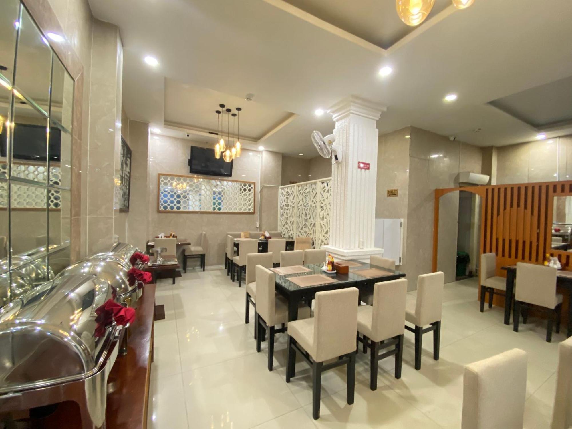 A25 - 274 De Tham Hotel *