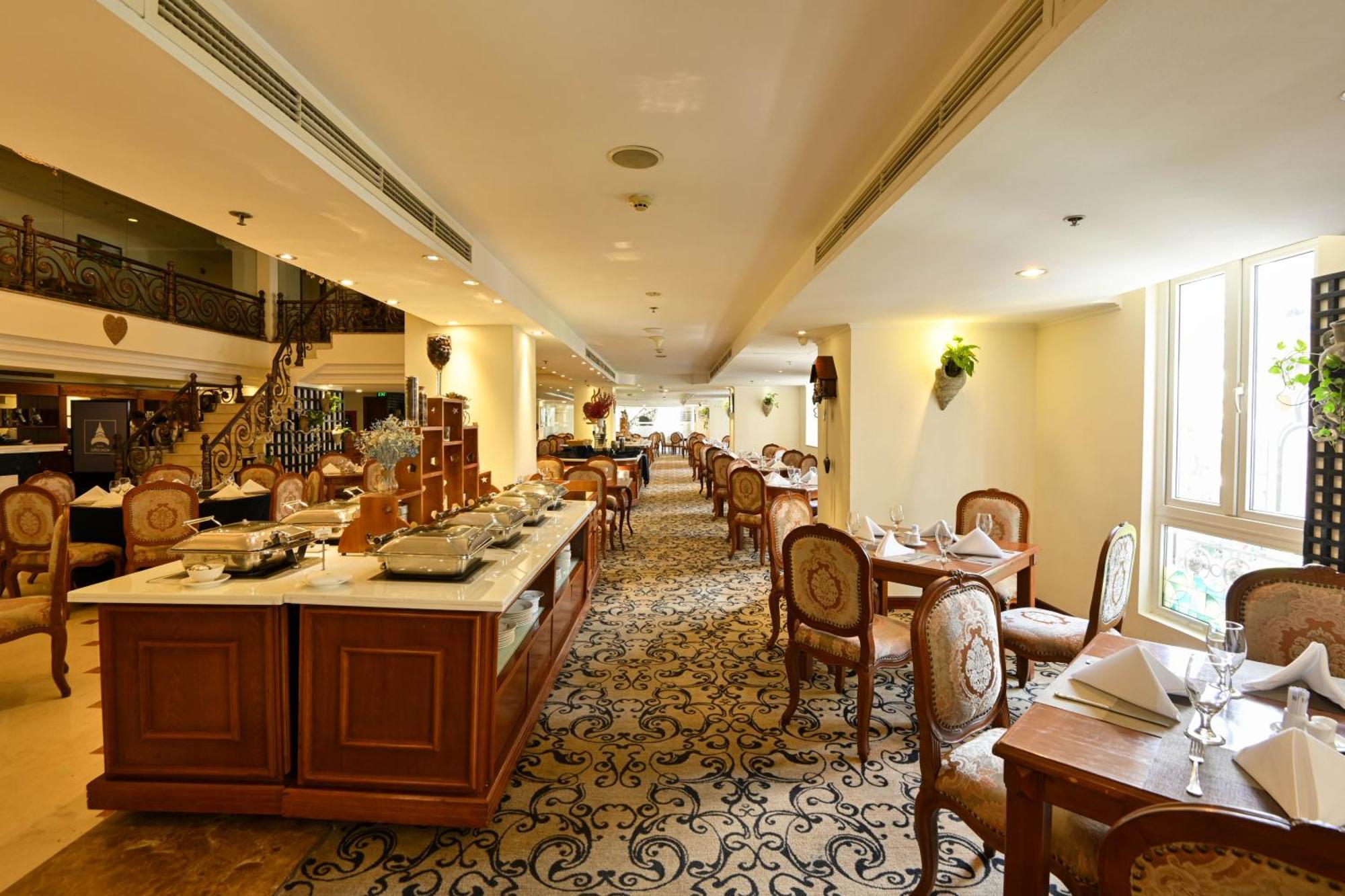 Hotel Grand Saigon