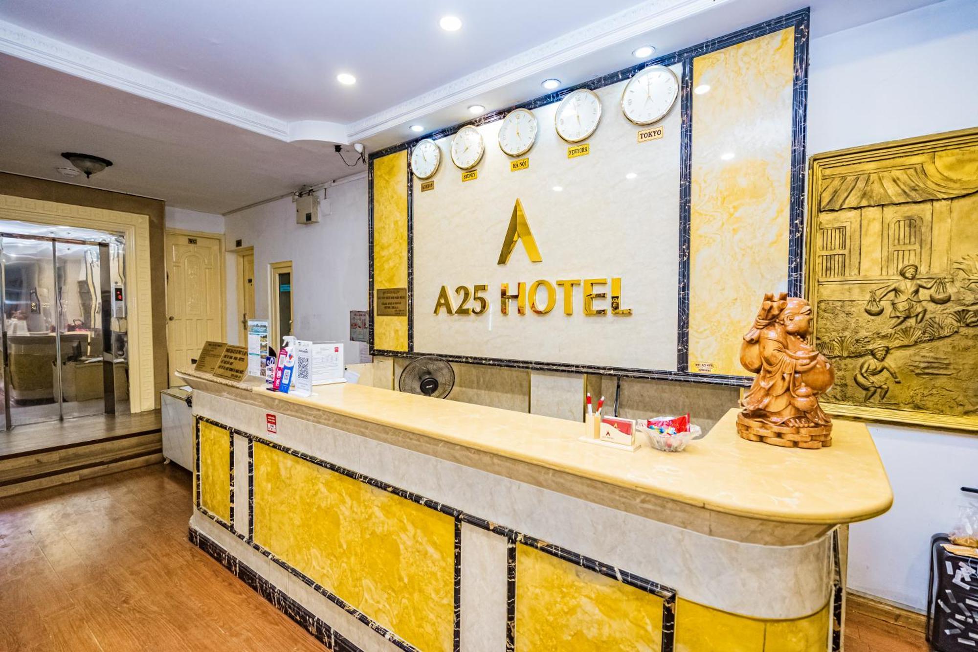 Hotel A25 - 35 Mac Thi Buoi 2*