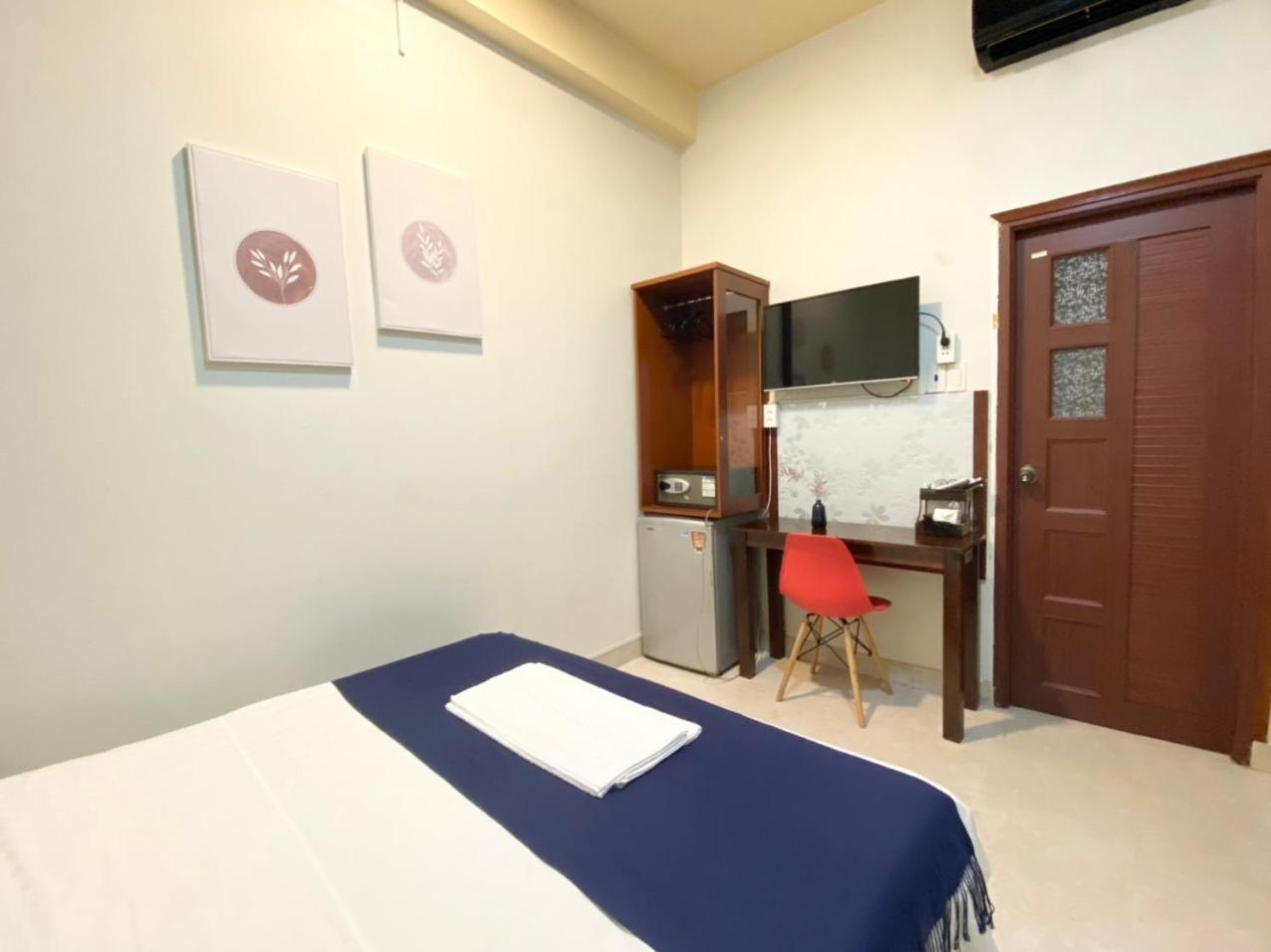 Hotel Acorn Hotel