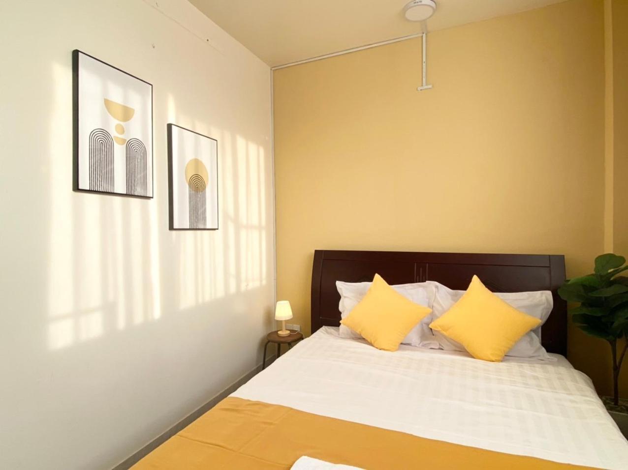 Hotel Acorn Hotel